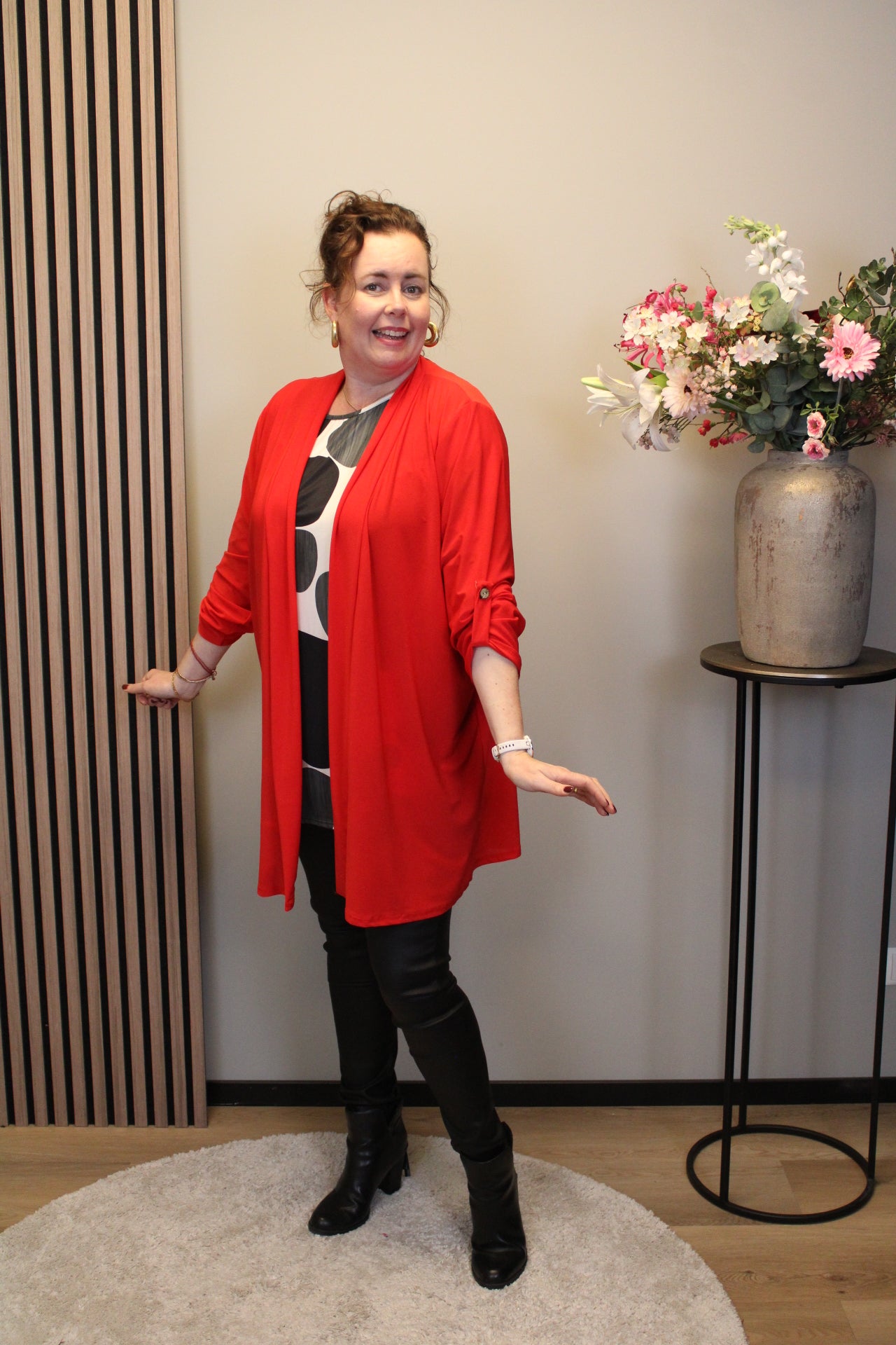 Nienke | Vest rood kort