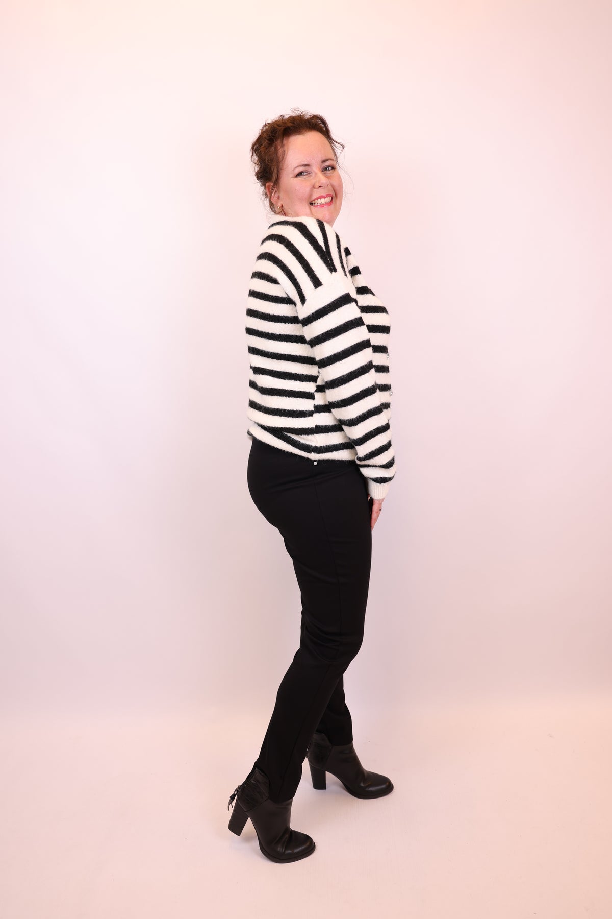 Suzan | Trui zwart