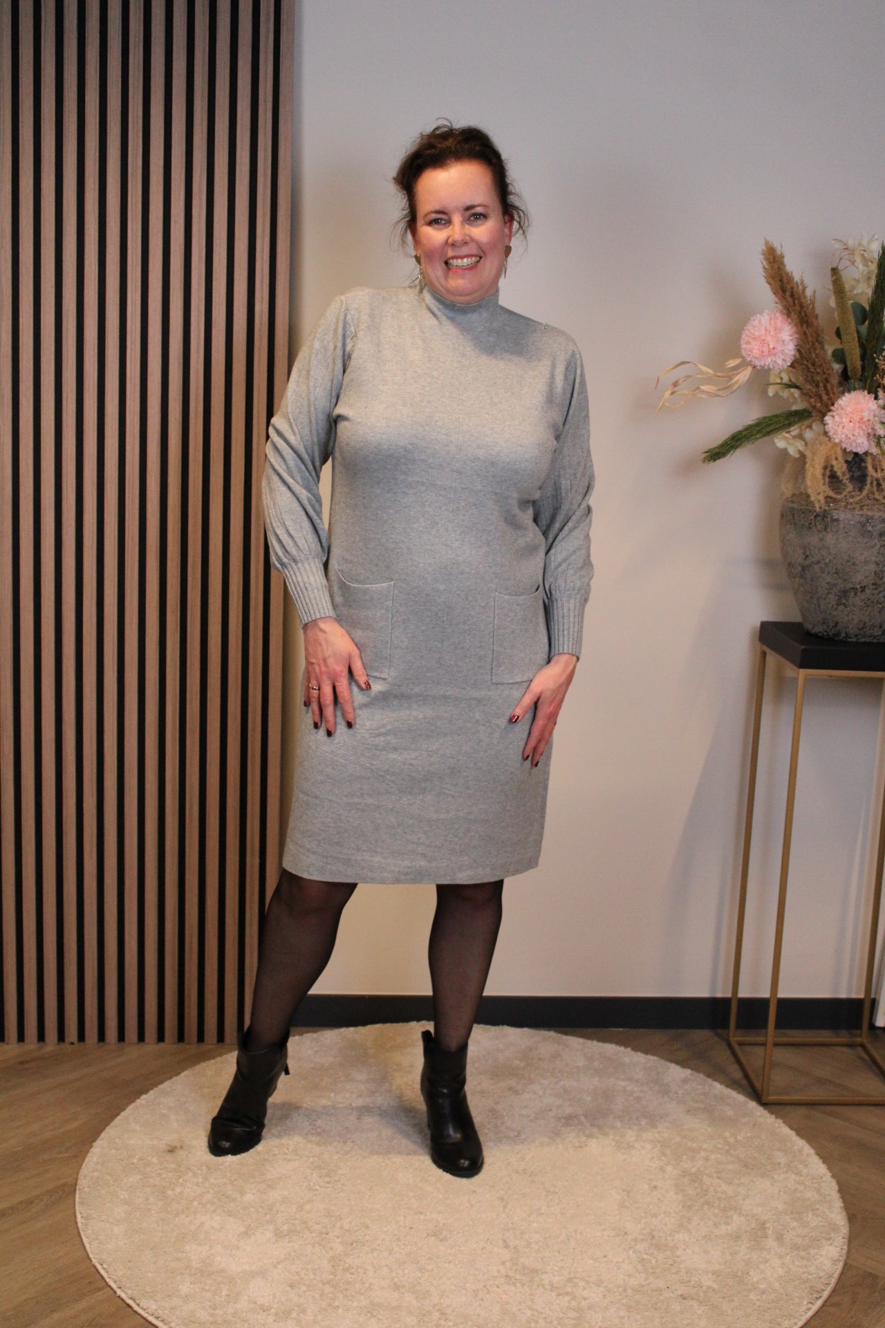 Elara | Gebreide jurk grijs 44 t/m 48