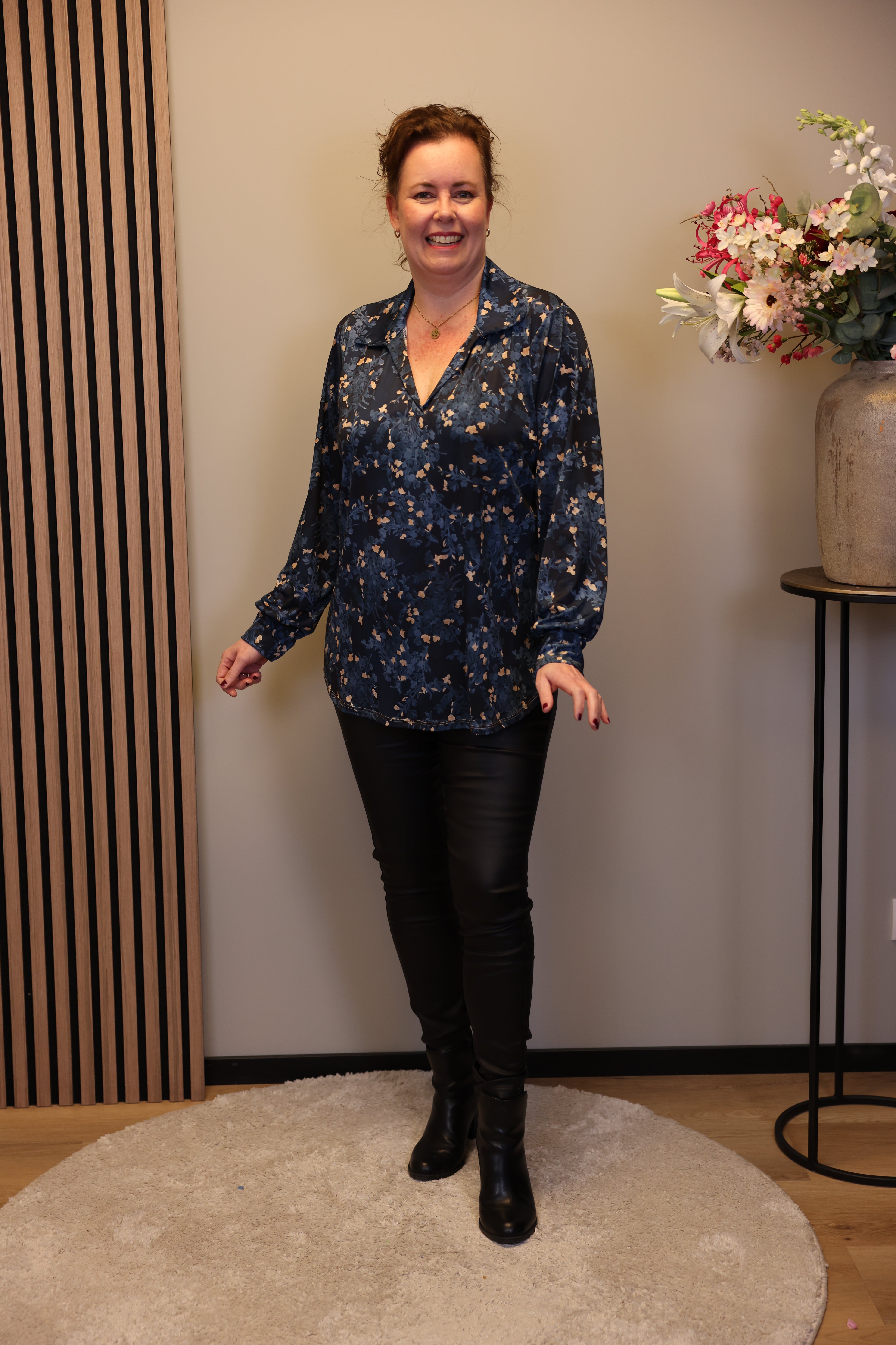 Iefke | Blouse blauw met kraagje 38 t/m 48