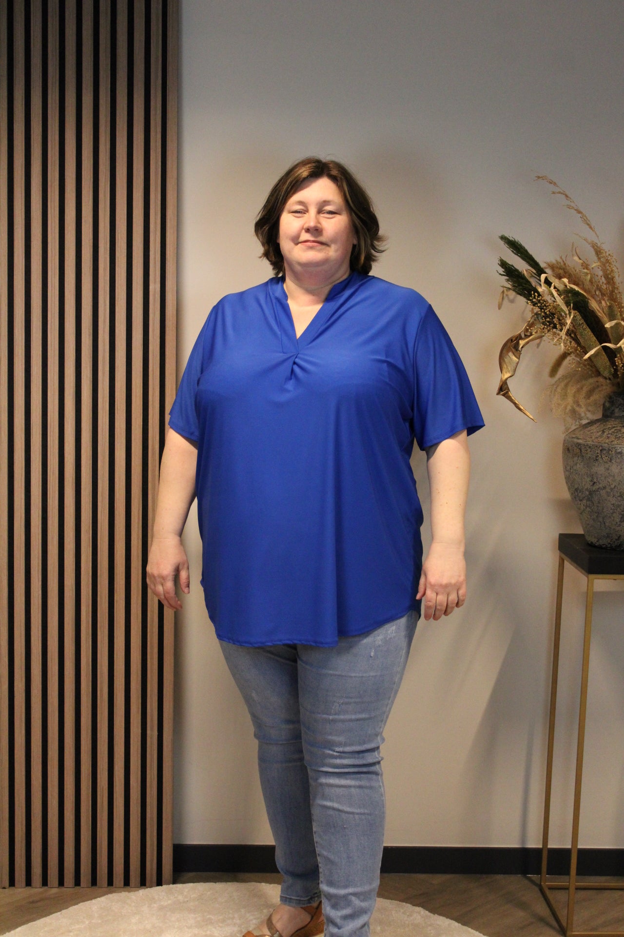 Juna | Blouse kobalt korte mouw 52 t/m 58