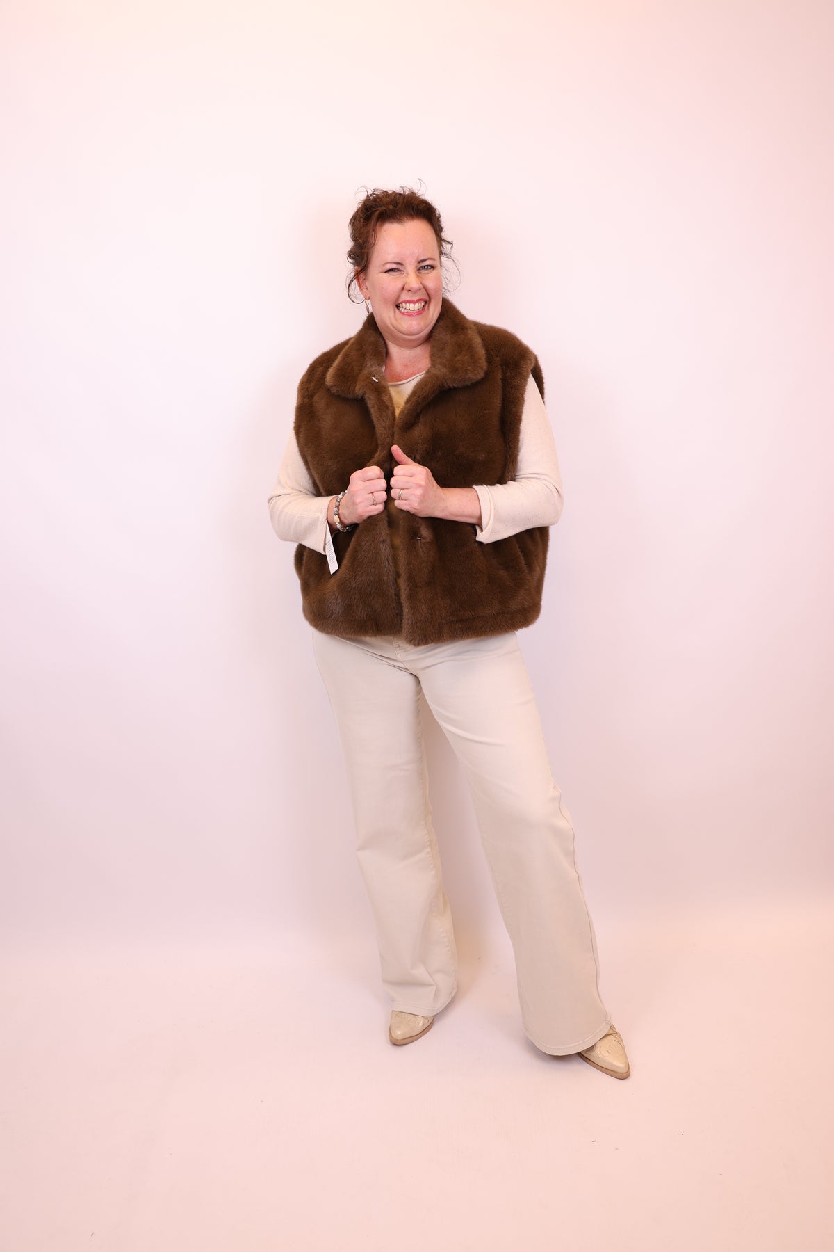 June | Gilet bruin