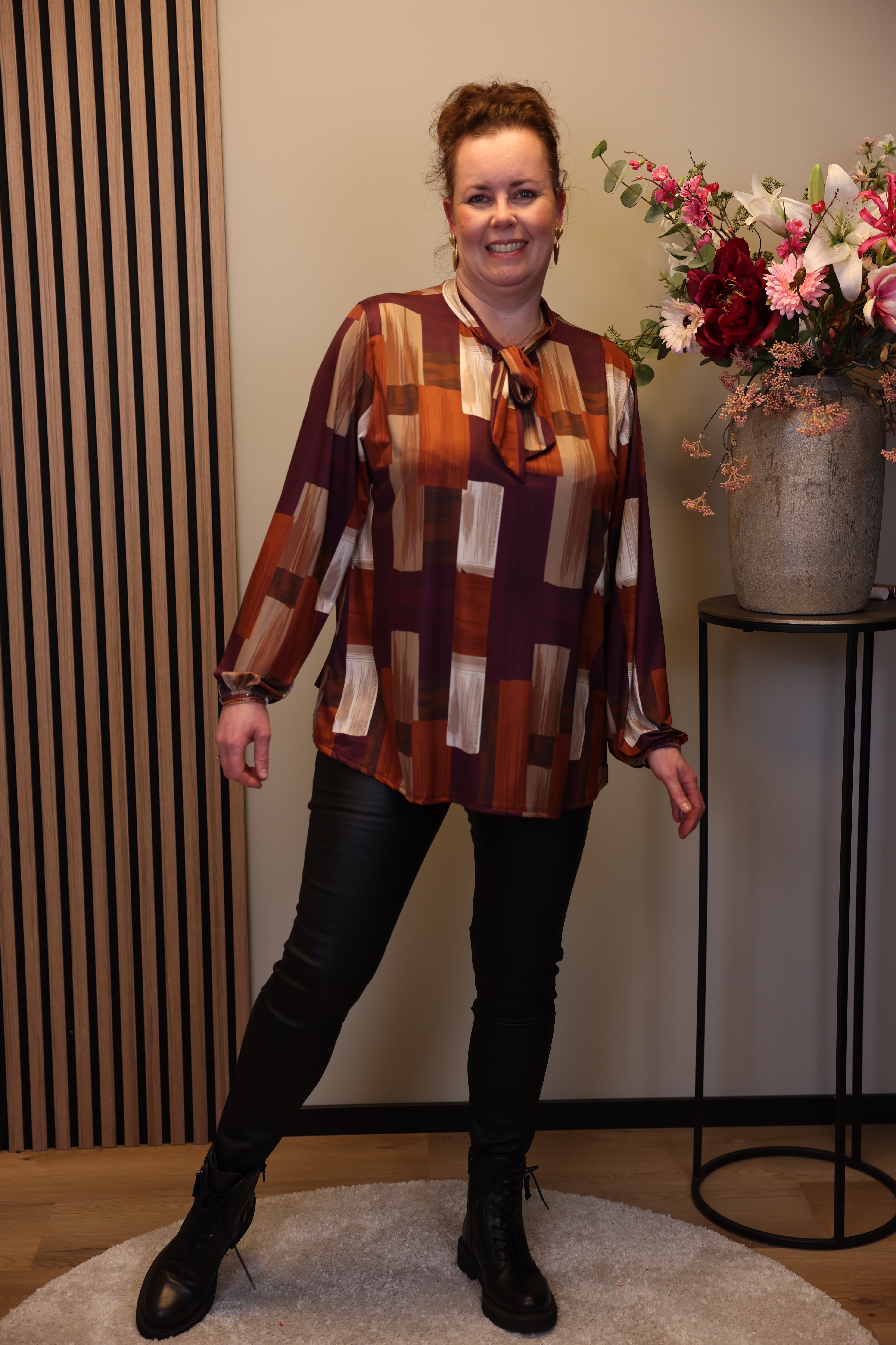 Janne | lederlook broek zwart 34 - 42