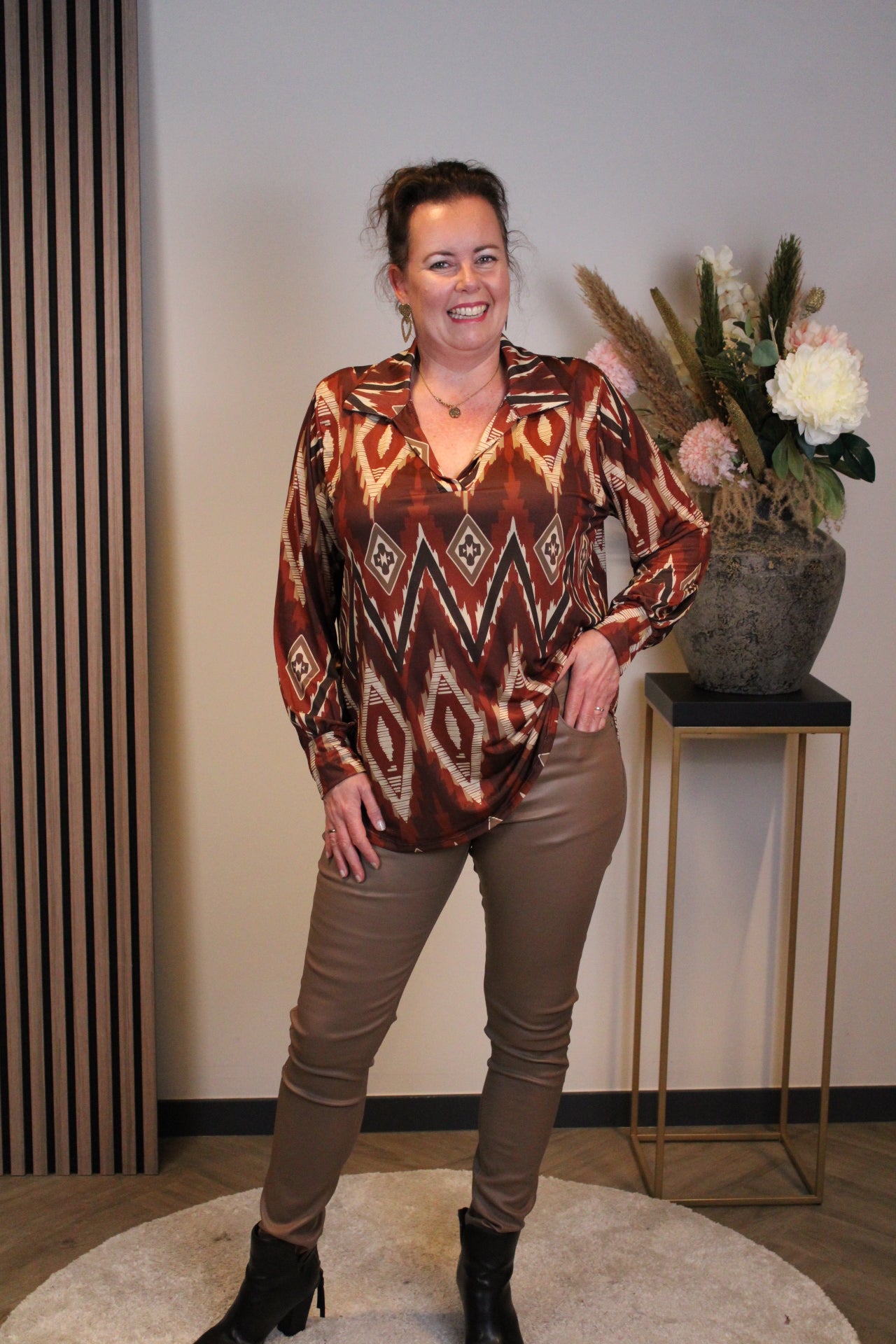 Lando | Blouse bruin met kraagje