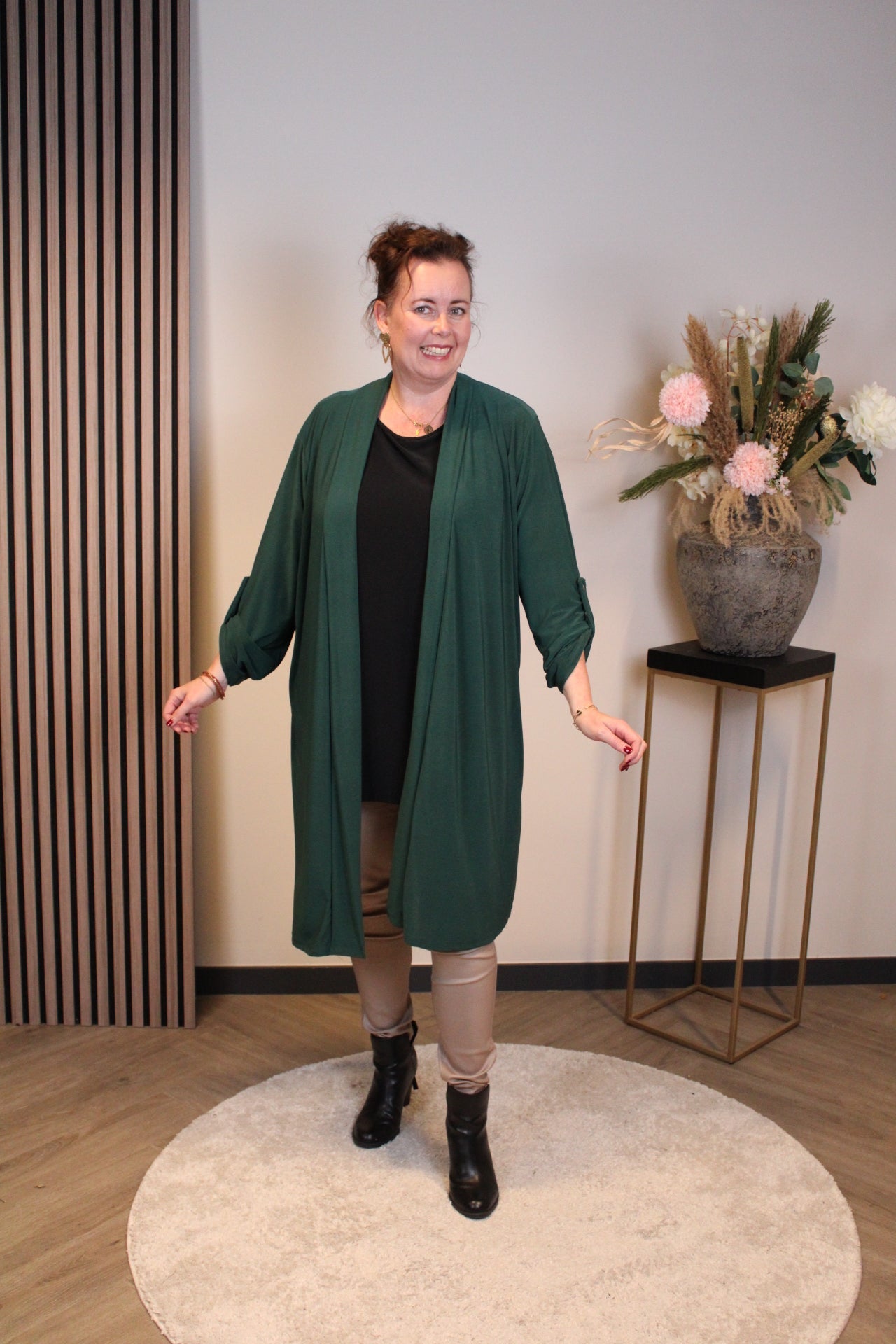 Nienke | Dun vestje kort fles groen 52 t/m 58