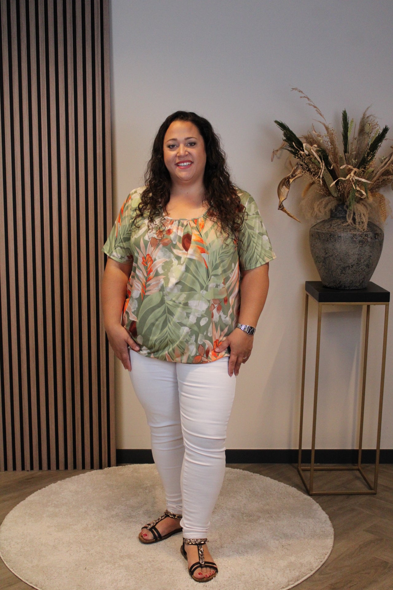 Ayla | Ballon top groen korte mouw 48 t/m 52