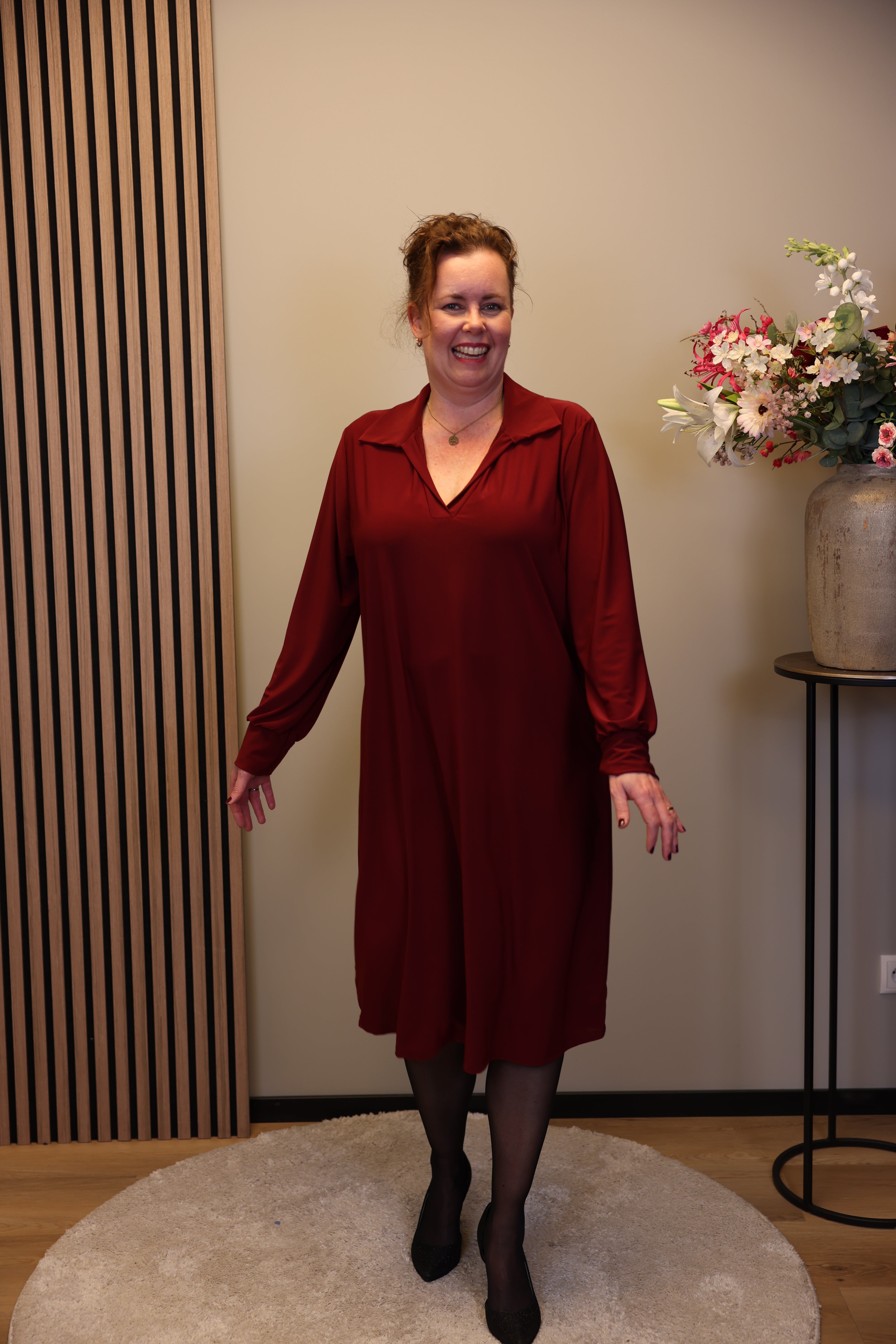 Marijke | Jurk bordeaux met kraagje