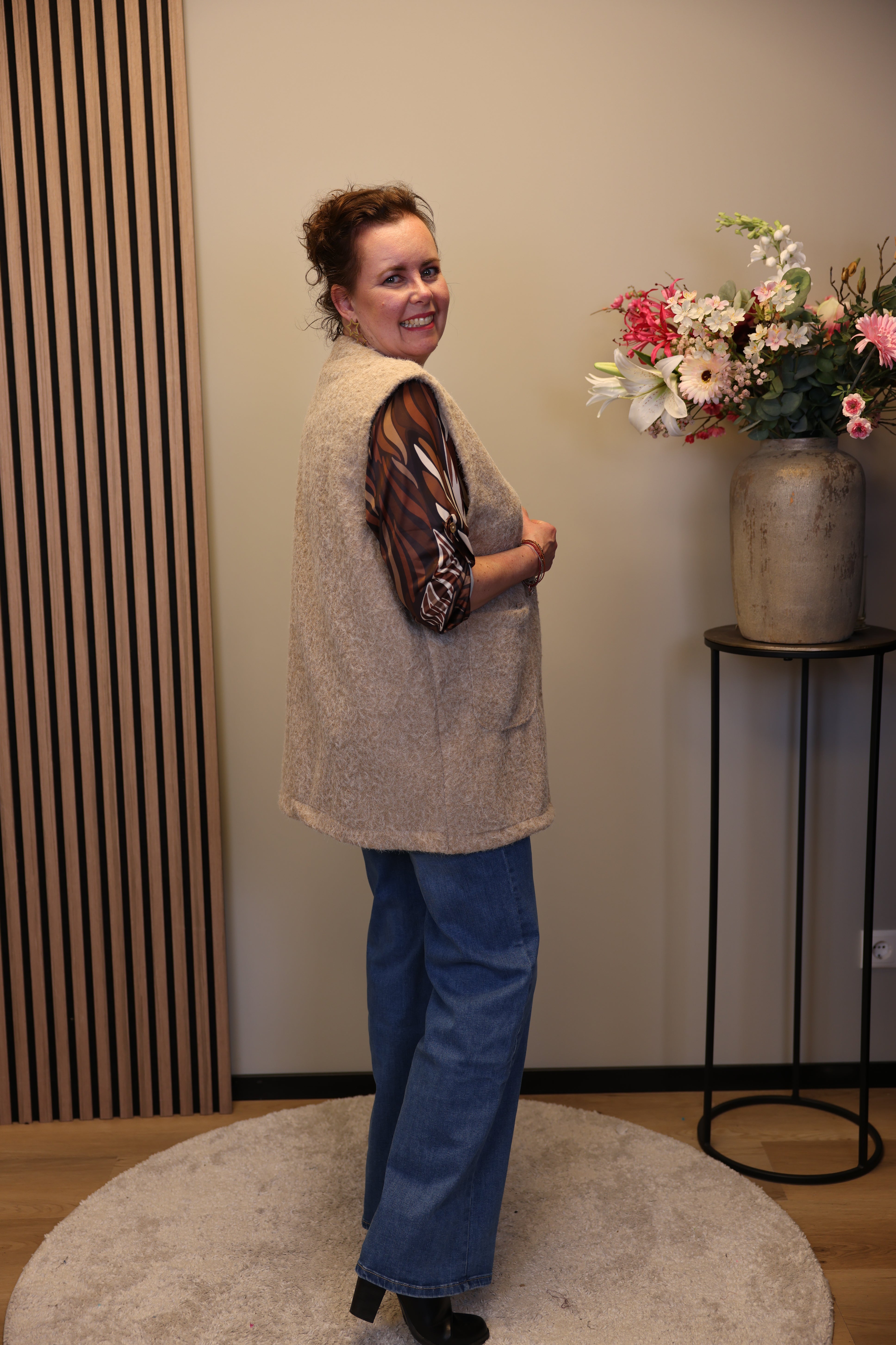 Mabel | Gilet beige lang model 54 t/m 58