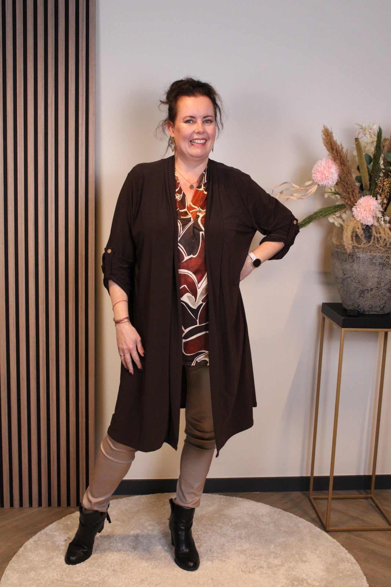 Nienke | Dun vestje kort bruin 52 t/m 58