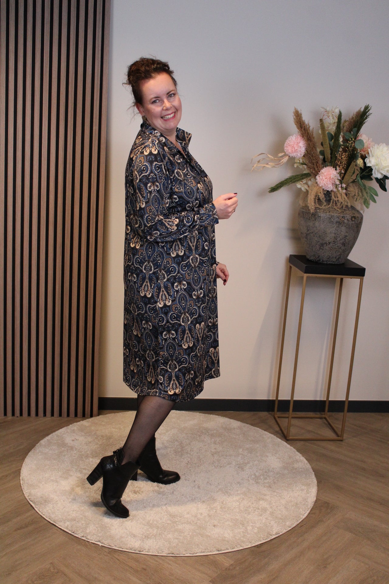 Elara | Jurk blauw met kraagje 38 t/m 46