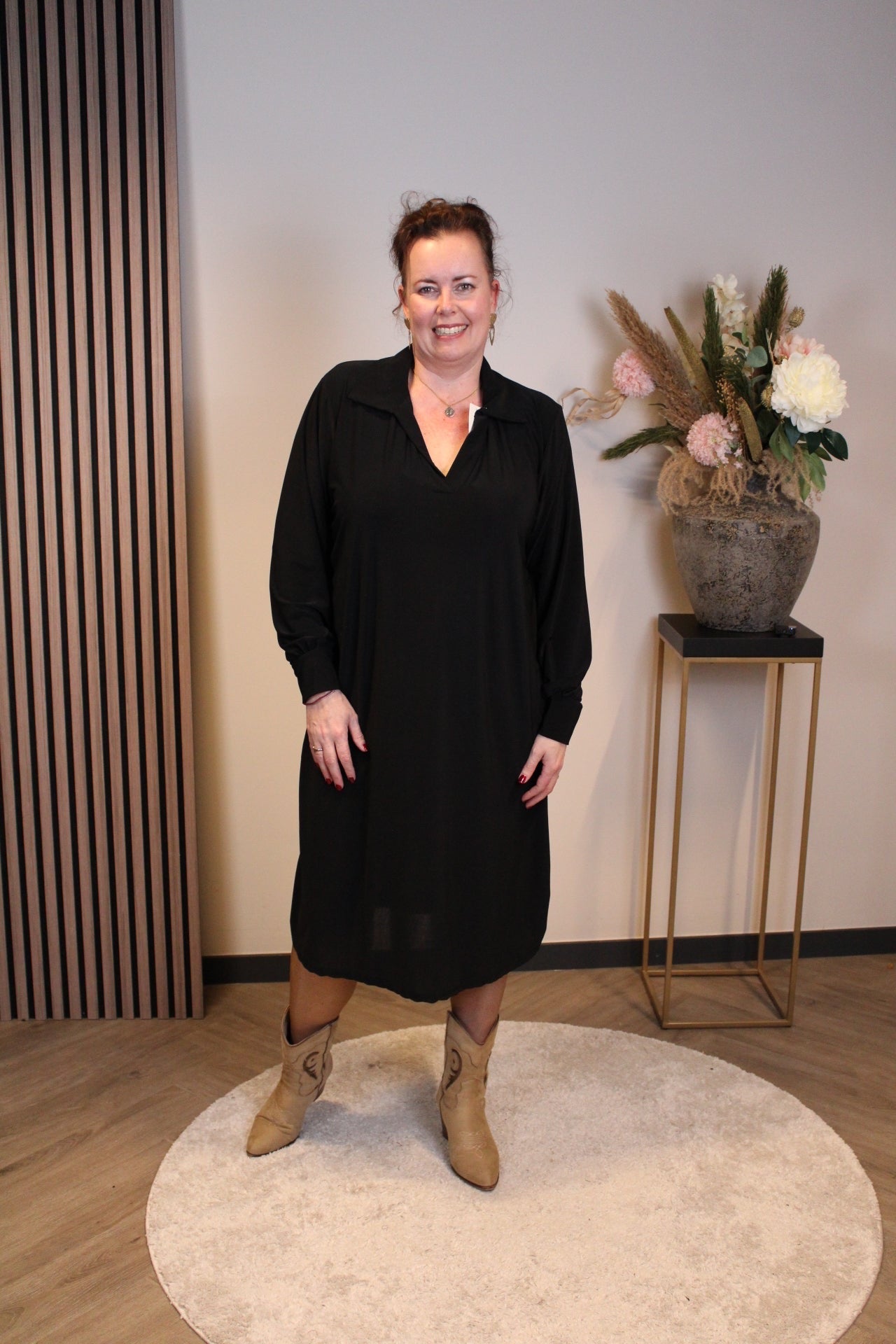 Marijke | Jurk zwart met kraagje 46 t/m 50