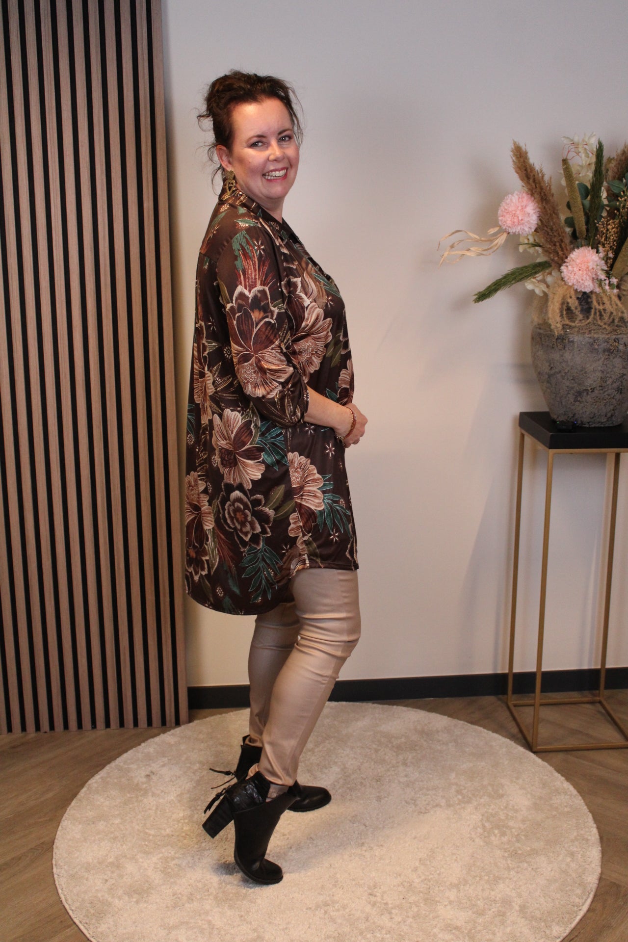 Els | tuniek bruin met kraagje 38 t/m 48