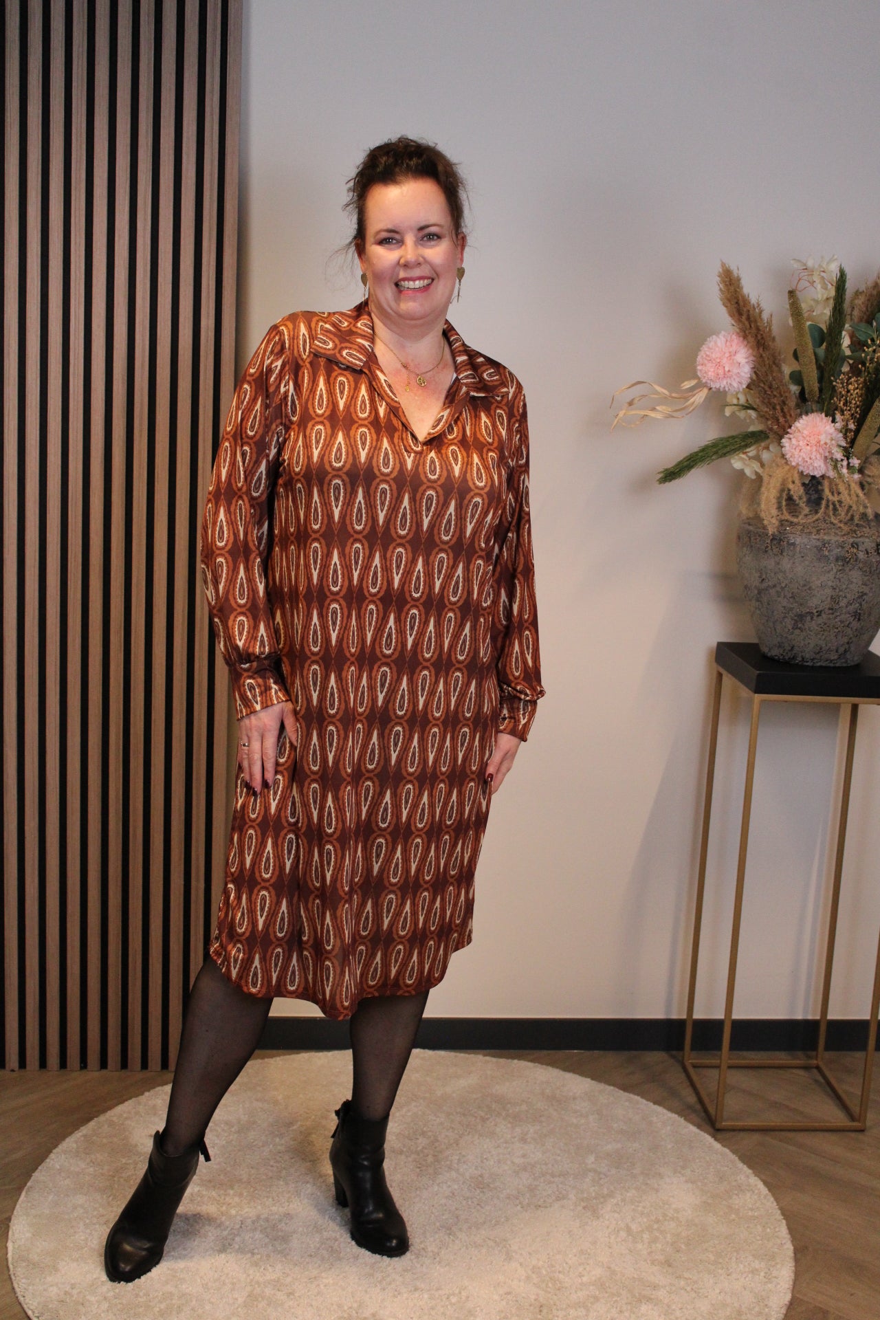 Isa | Jurk oranje met kraagje 38 t/m 46