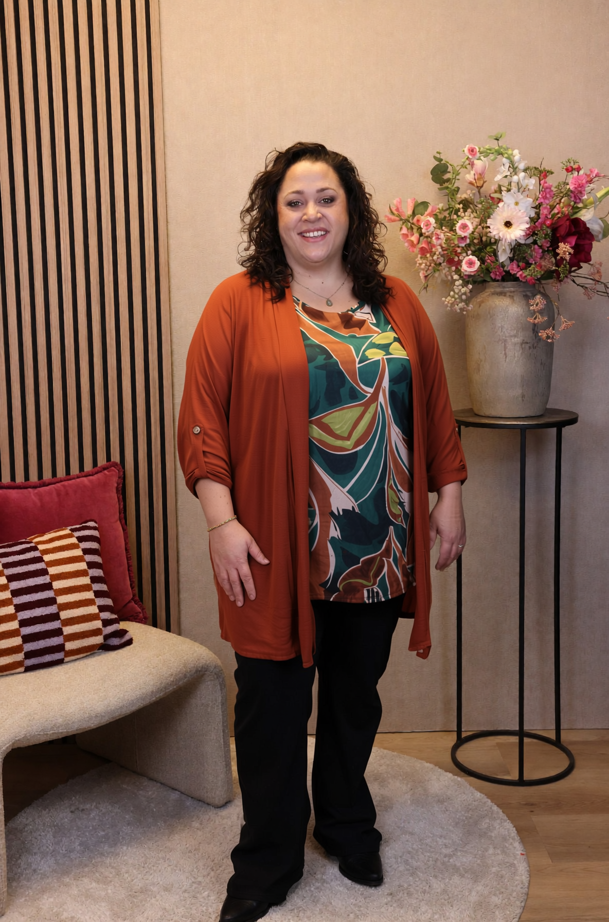 Nienke | Vest roest bruin kort