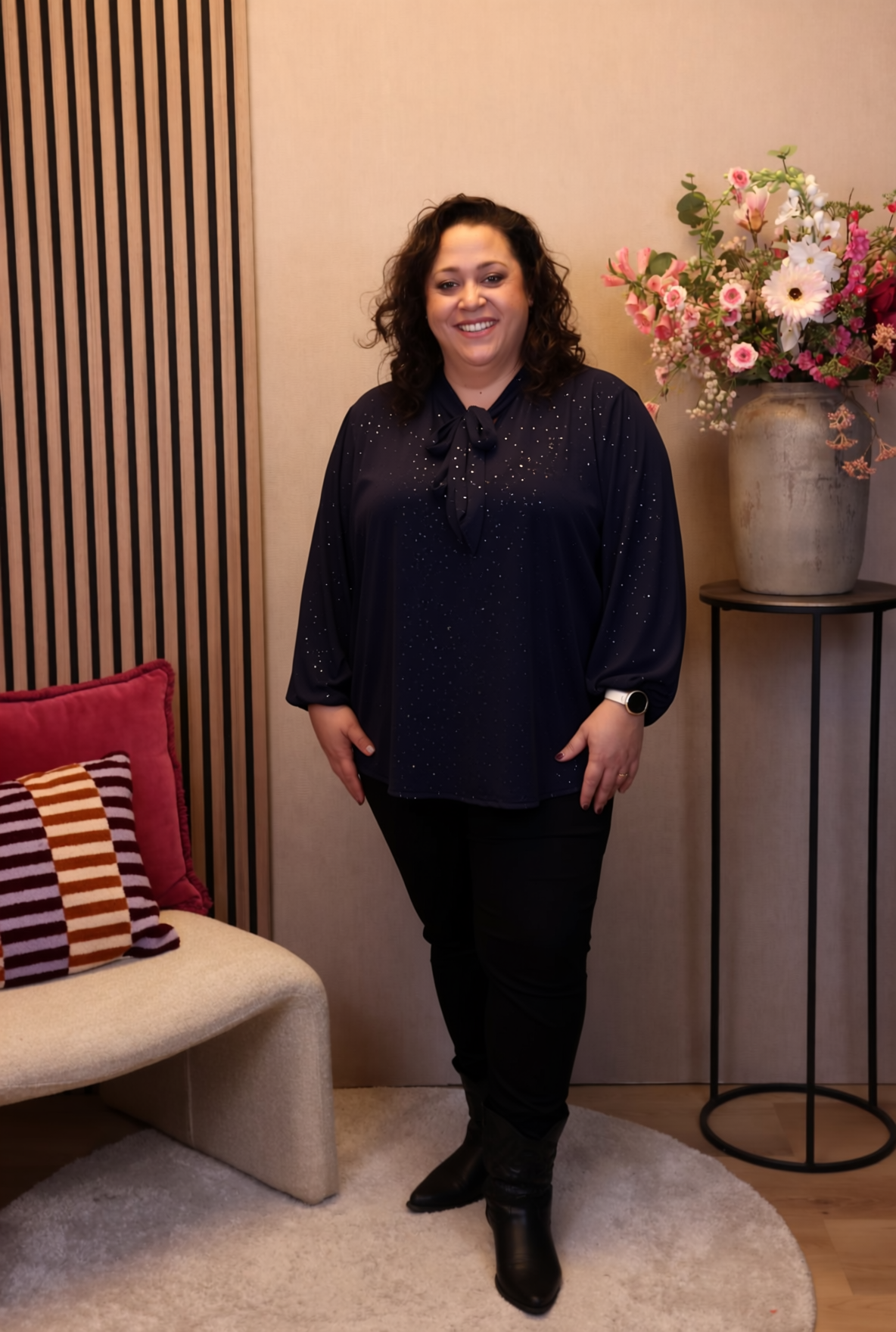 Fieke | Glitter blouse navy met strik