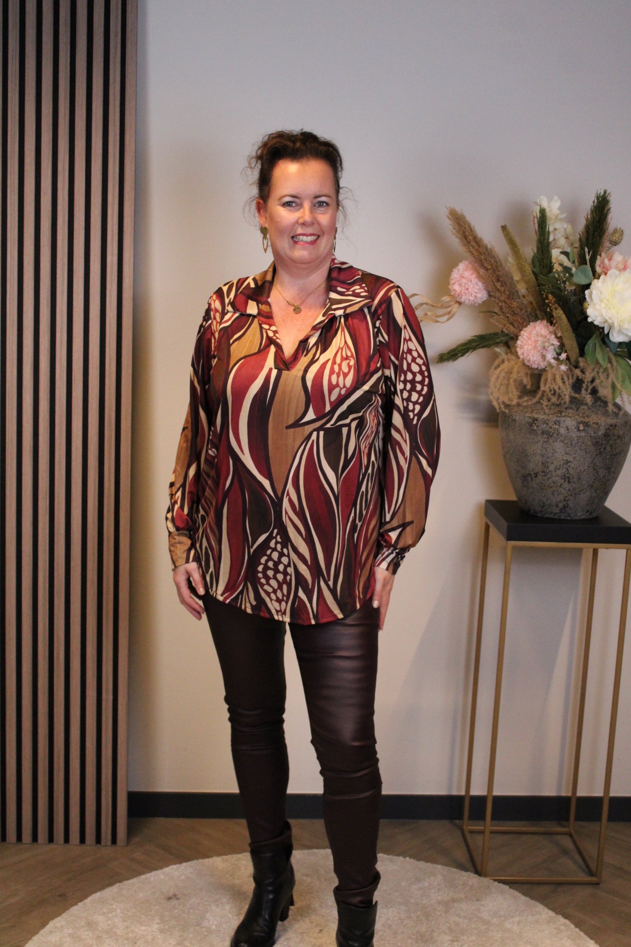 Mona | Blouse rood met kraagje 38 t/m 48