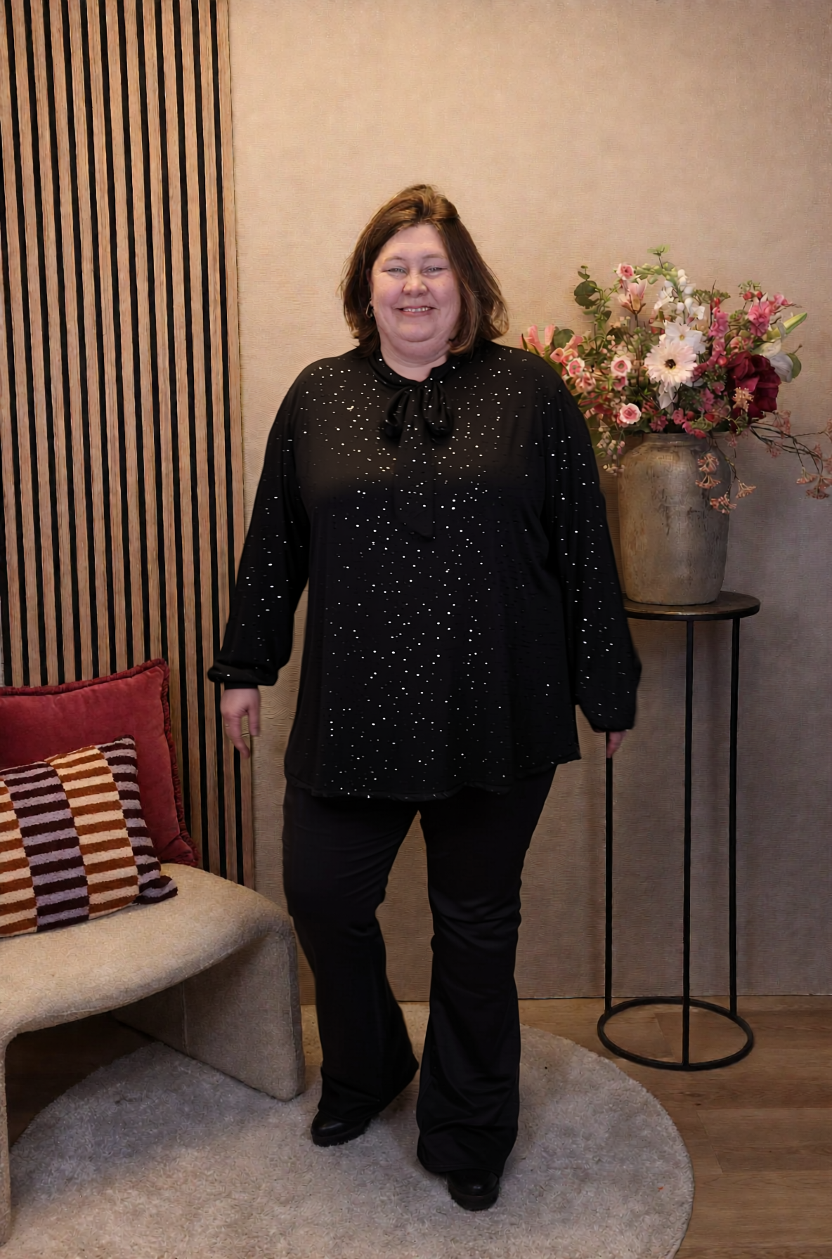 Fieke | Glitter blouse zwart met strik