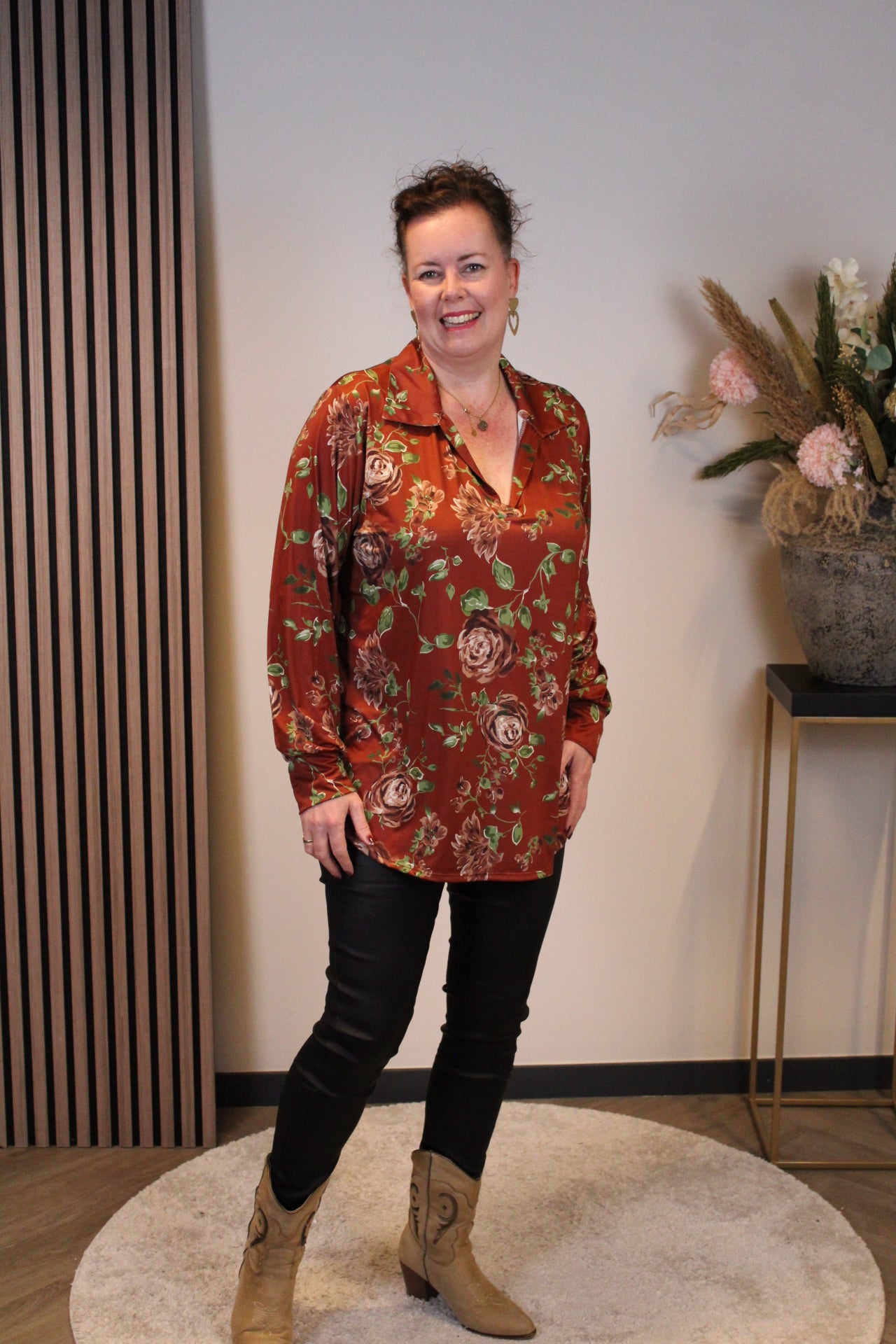 Emma | Blouse oranje met kraagje 38 t/m 48