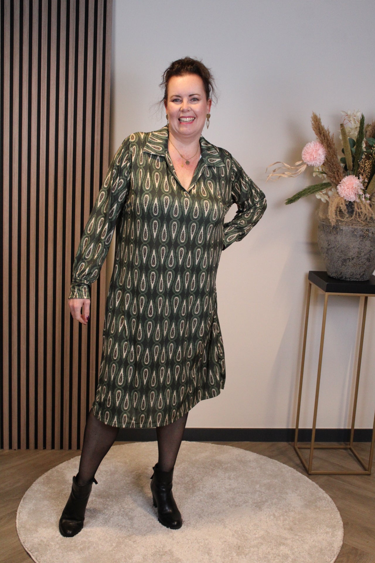 Isa | Jurk groen met kraagje 46 t/m 50