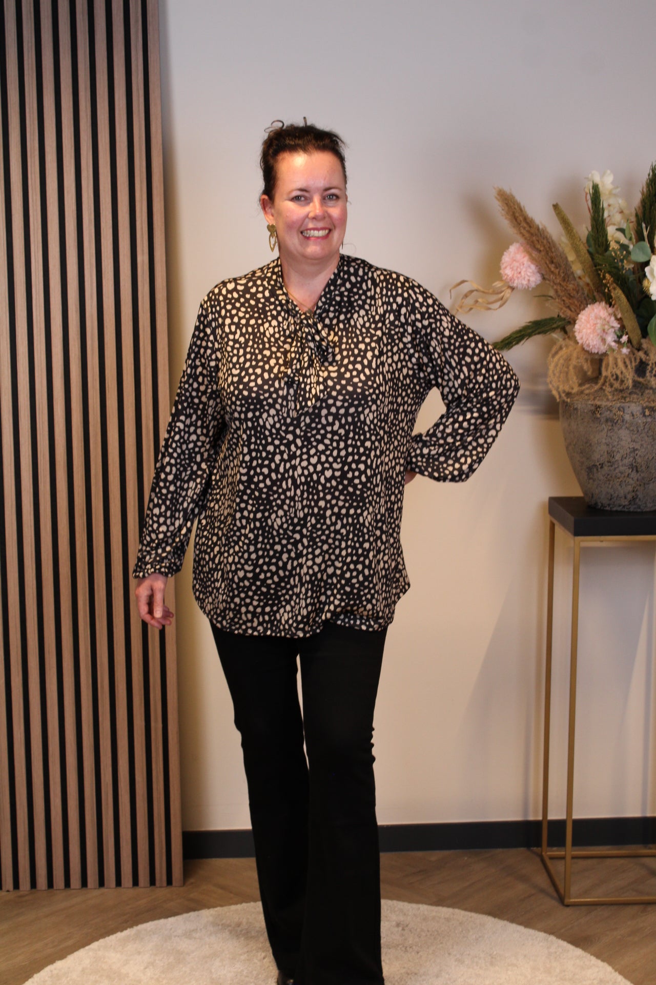 Janneke | Blouse zwart lange mouw 38 t/m 48