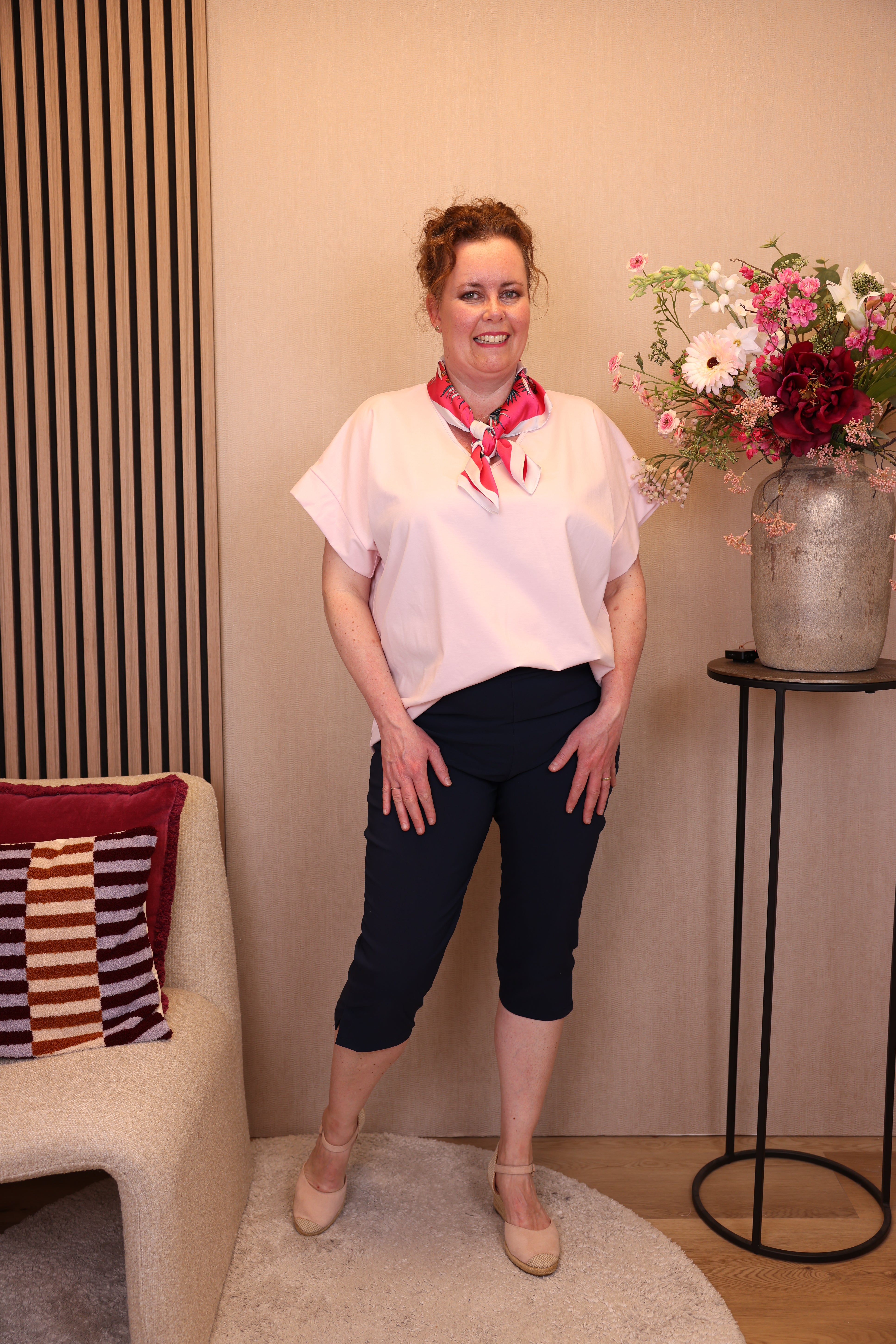 Jasmijn | Broek kort navy viscose