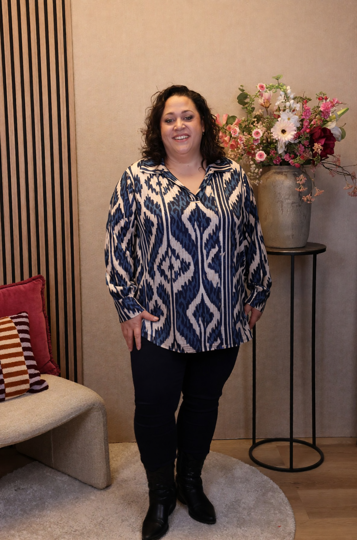 Raina | Blouse blauw met kraagje