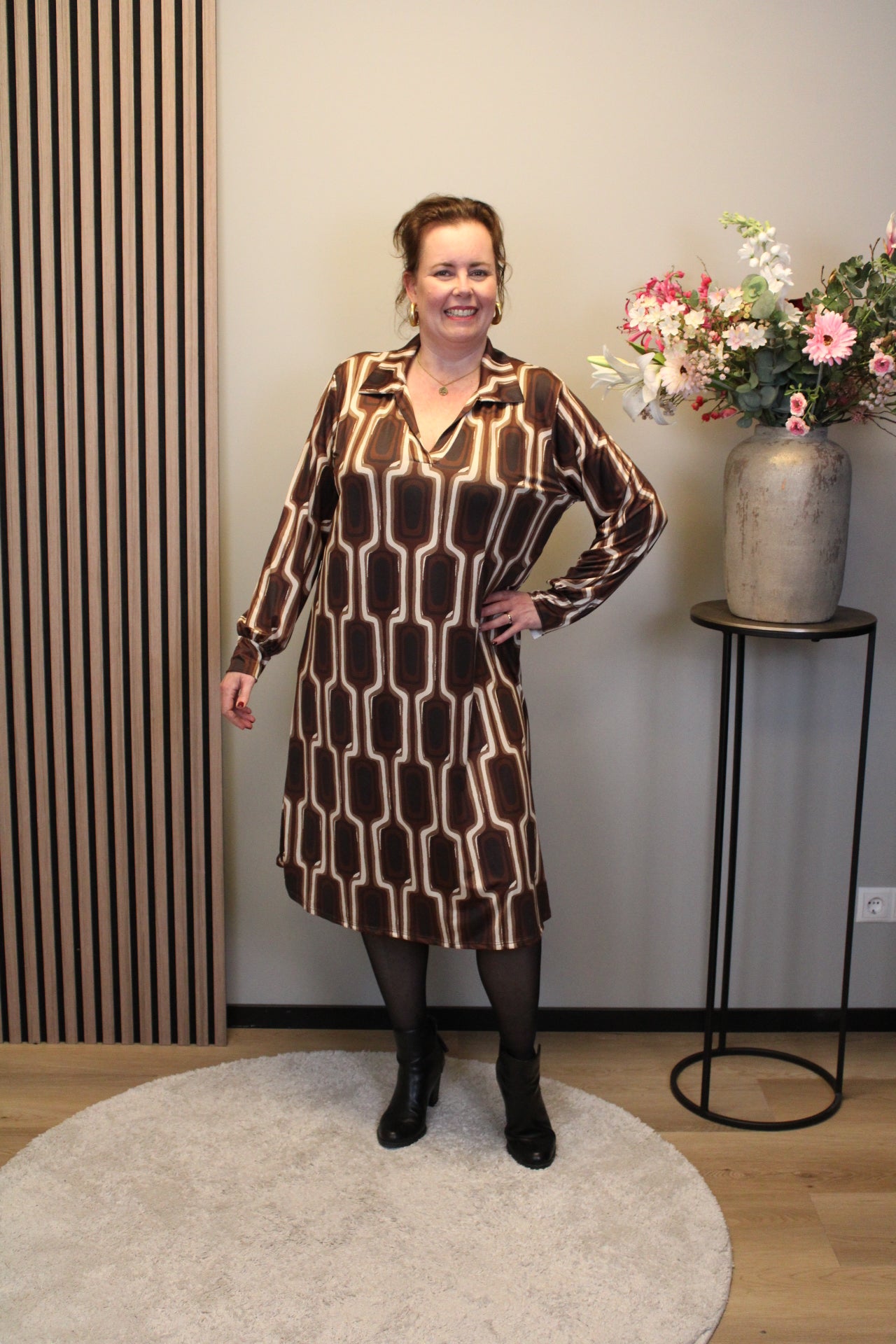 Hazel | Jurk bruin met kraagje 38 t/m 46