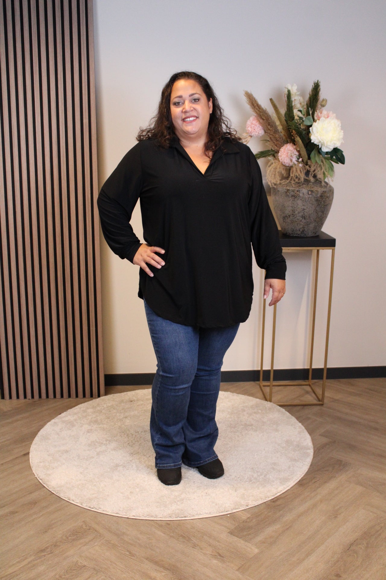 Sara | Blouse met kraagje zwart 48 t/m 52