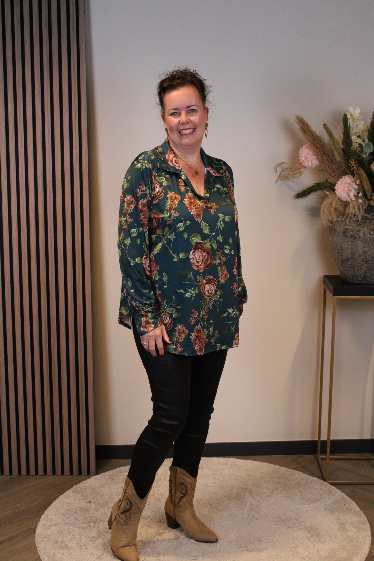 Emma | Blouse aqua met kraagje 38 t/m 48
