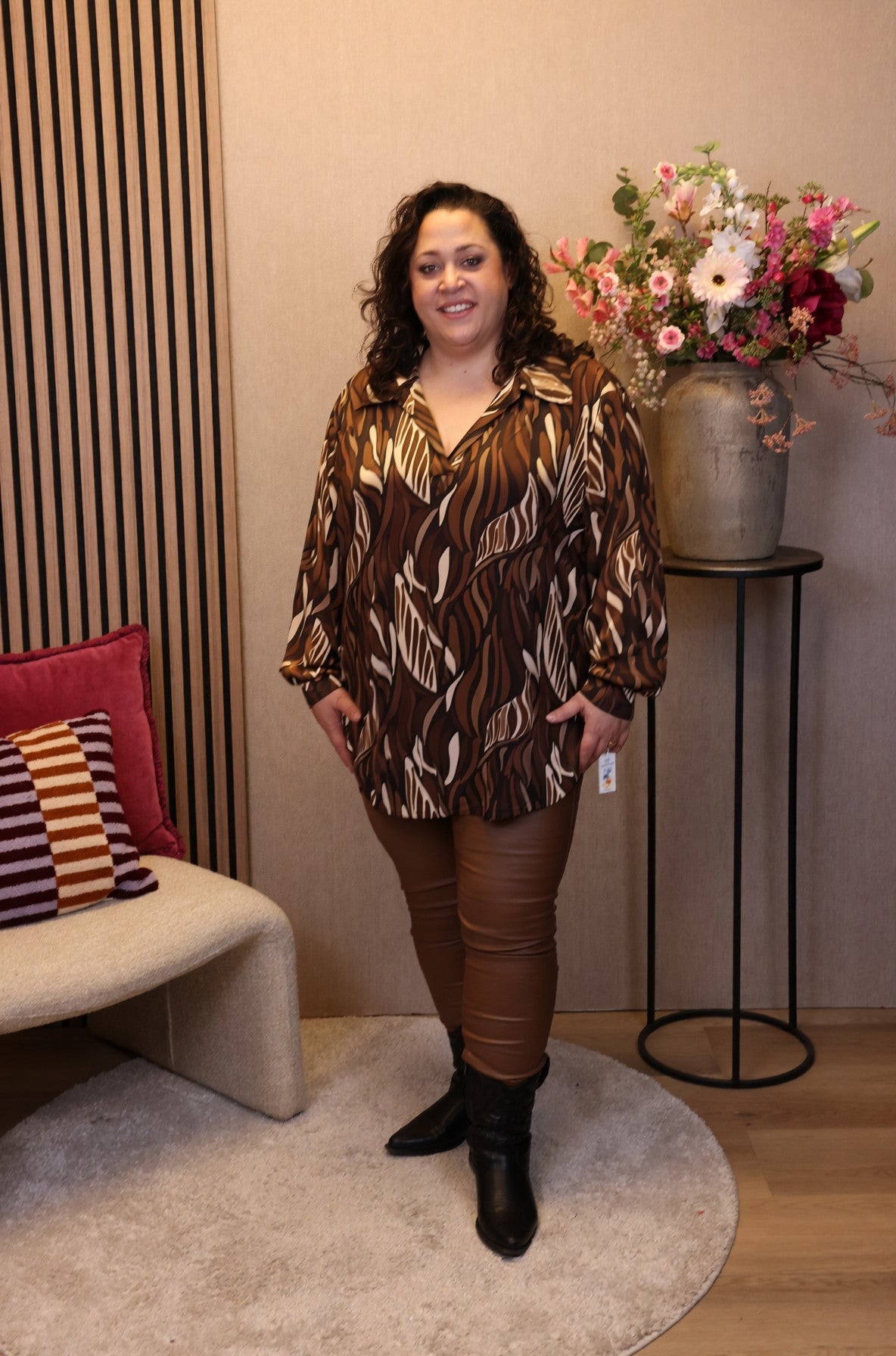 Lexi | Blouse bruin met kraagje
