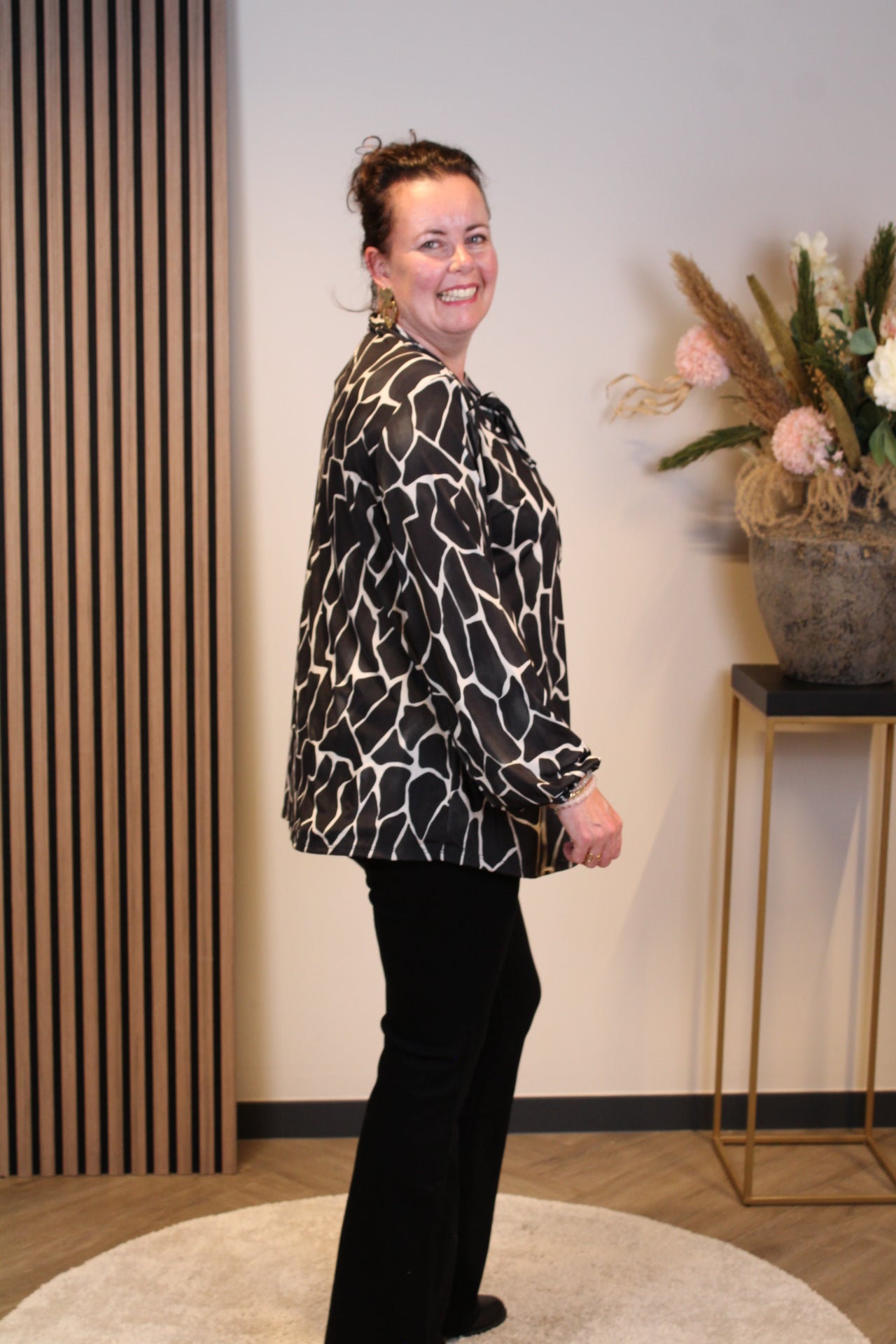 Hilda | Blouse zwart lange mouw 38 t/m 48