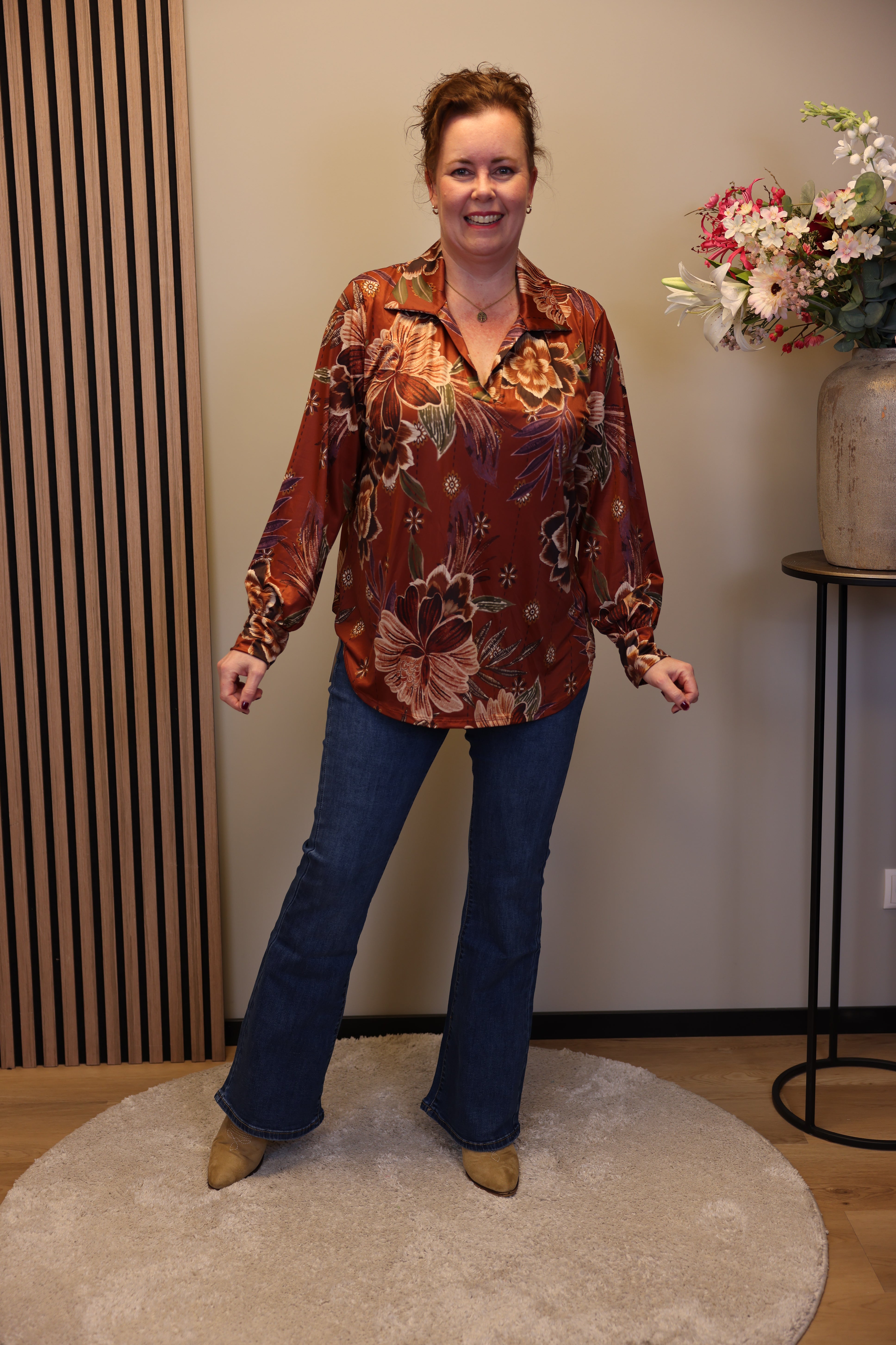 Eefke | Blouse roest bruin met kraagje