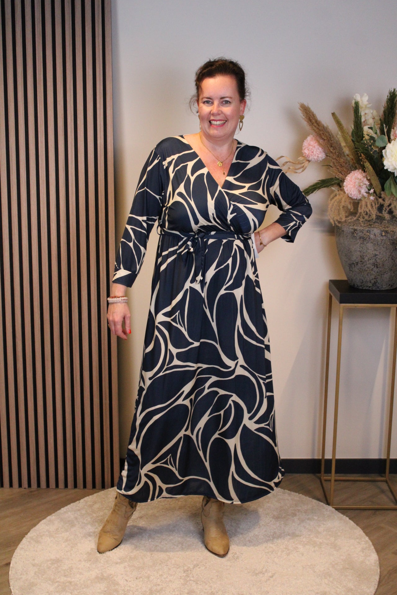 Britt | Jurk blauw lange mouw 46 t/m 50