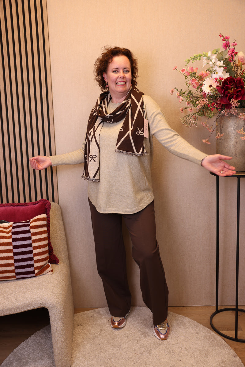 Noelle | Trui beige + Gratis Sjaal