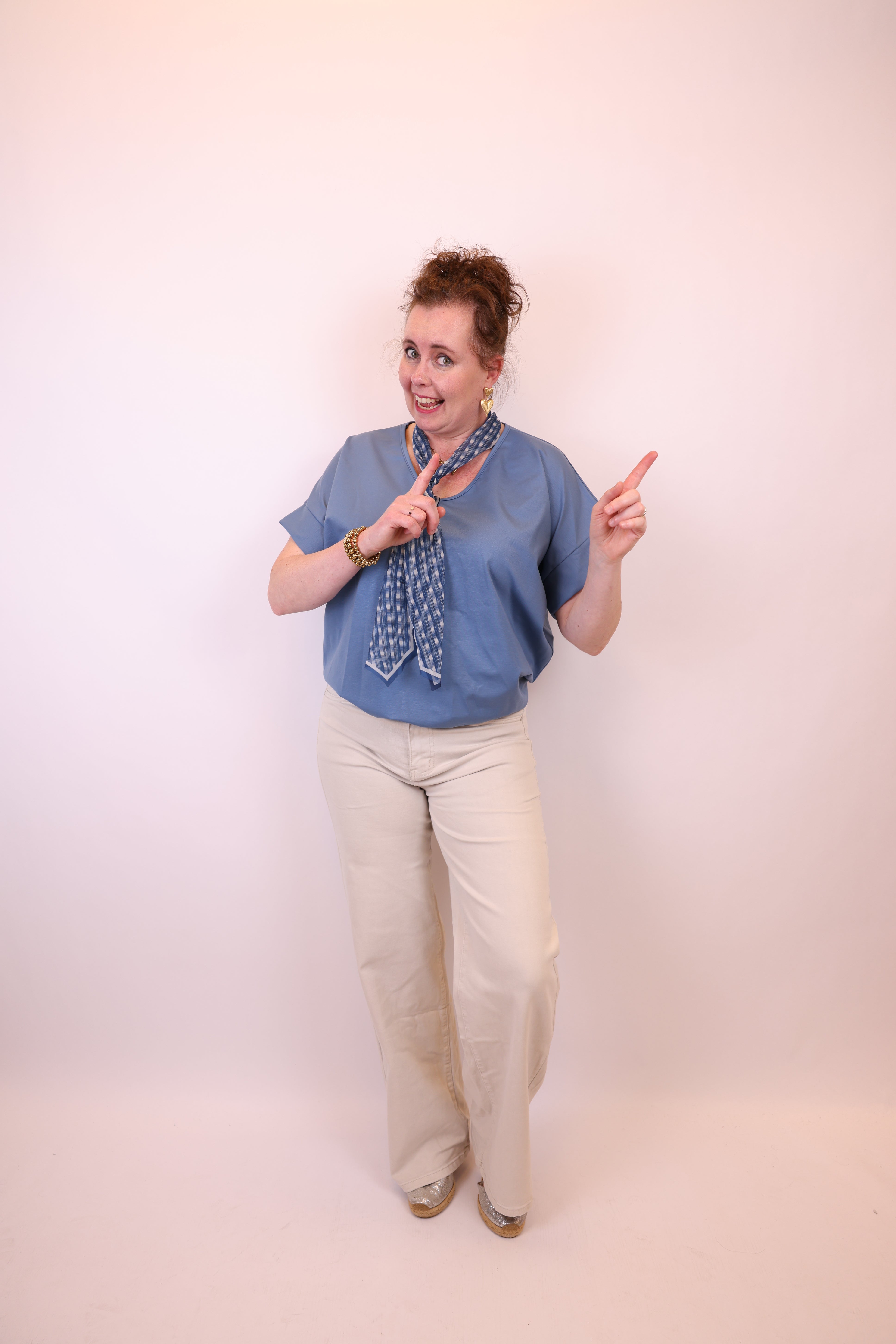 Ina | Top aqua blauw + gratis sjaal