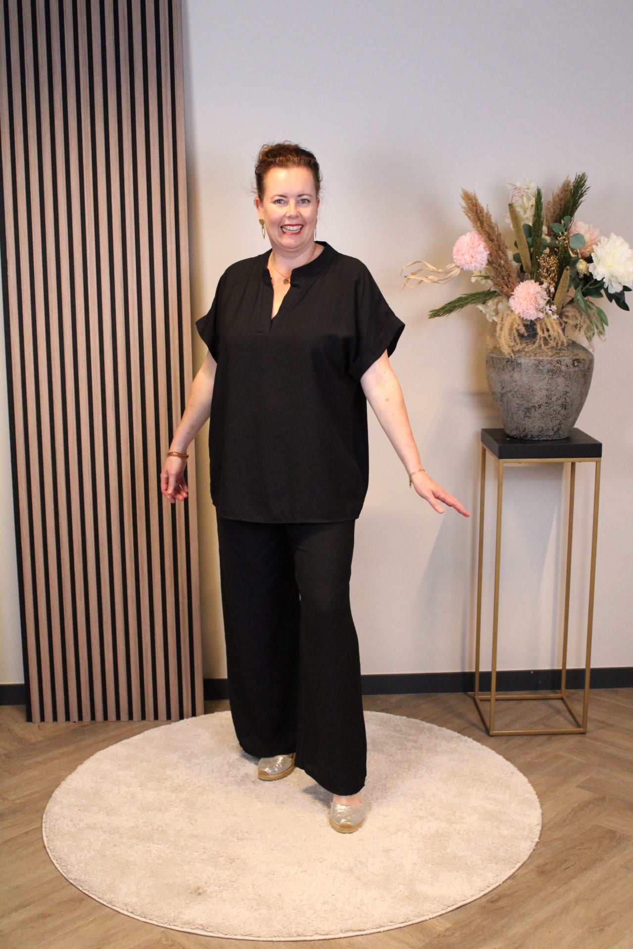 Naomi | Top zwart viscose