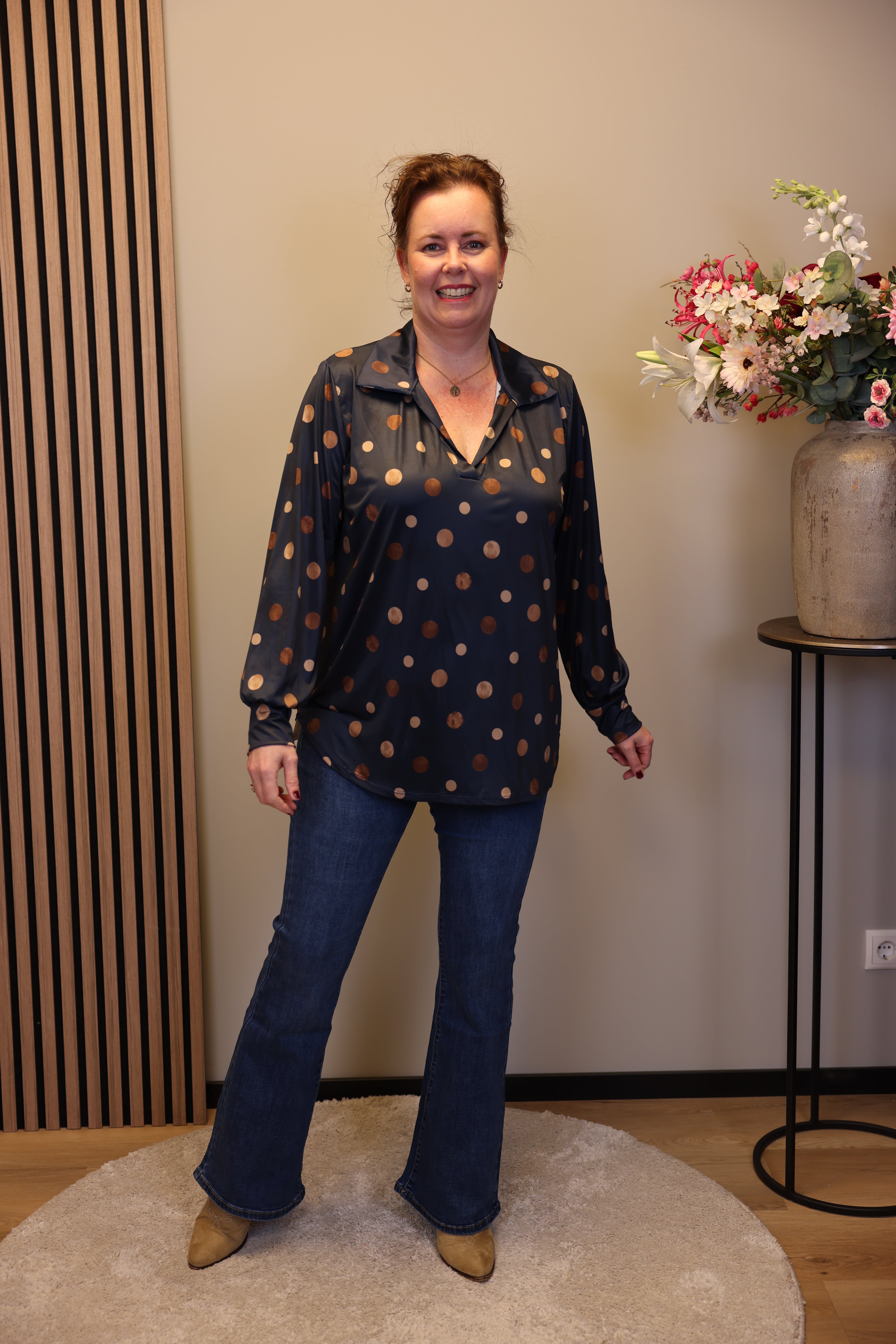 Vika | Blouse blauw met kraagje 48 t/m 52