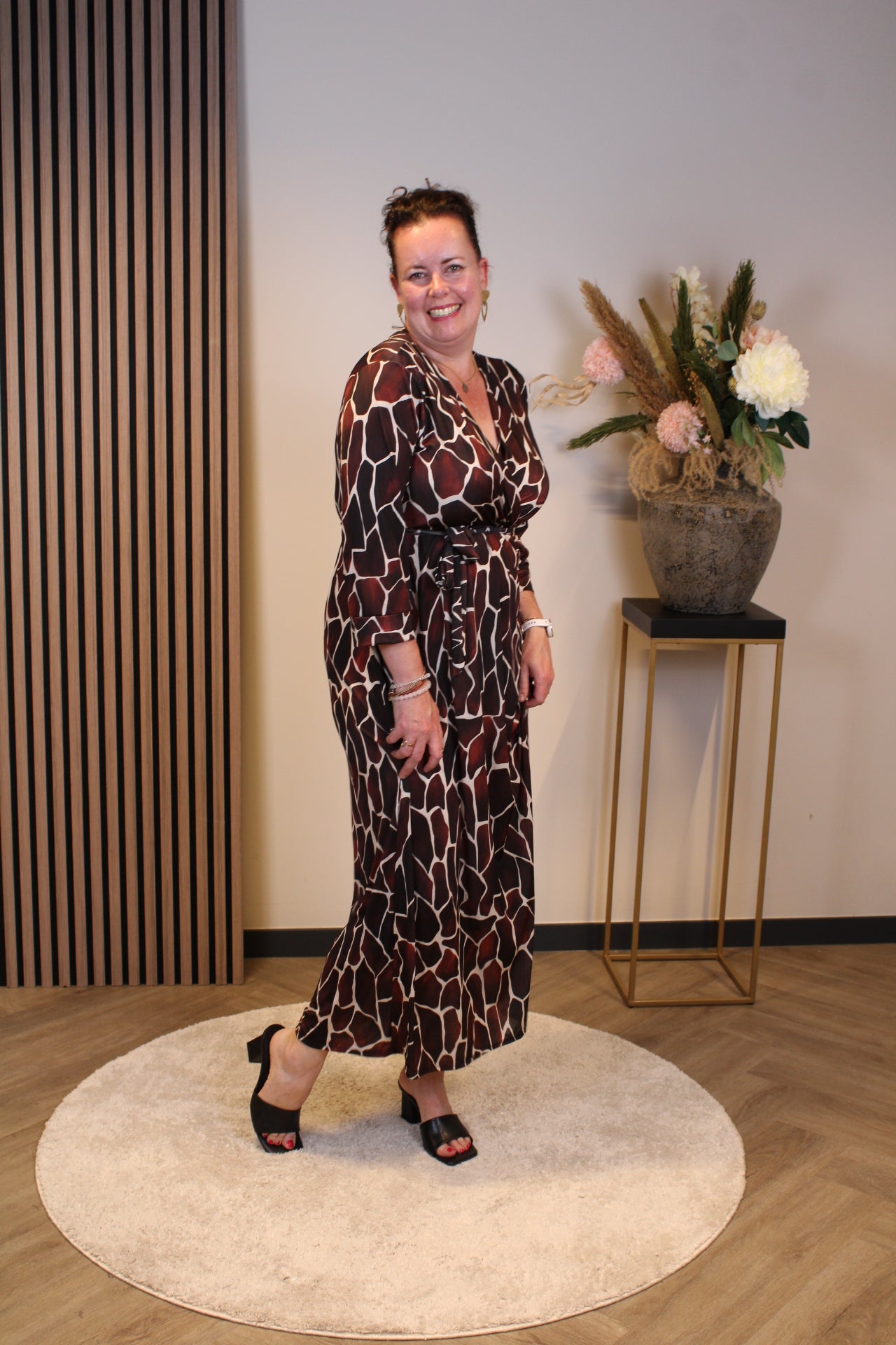 Leona | Jurk bruin lange mouw 46 t/m 50