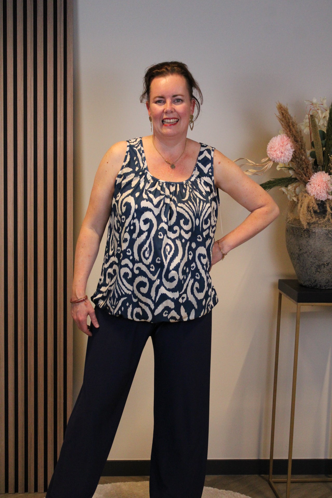 Laura | Top blauw 48 t/m 52