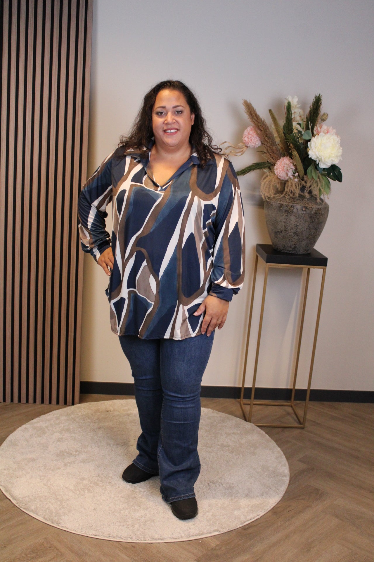 Florien | Blouse blauw met kraagje 48 t/m 52