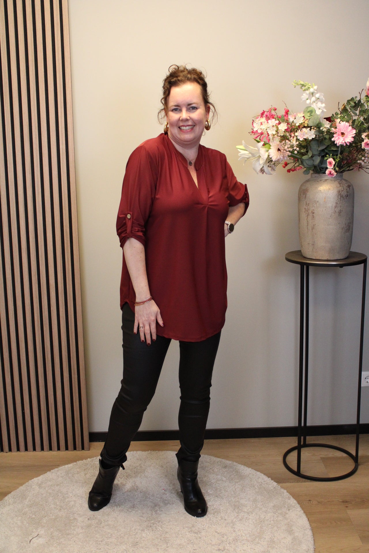 Mara | Blouse bordeaux lange mouw 52 t/m 58