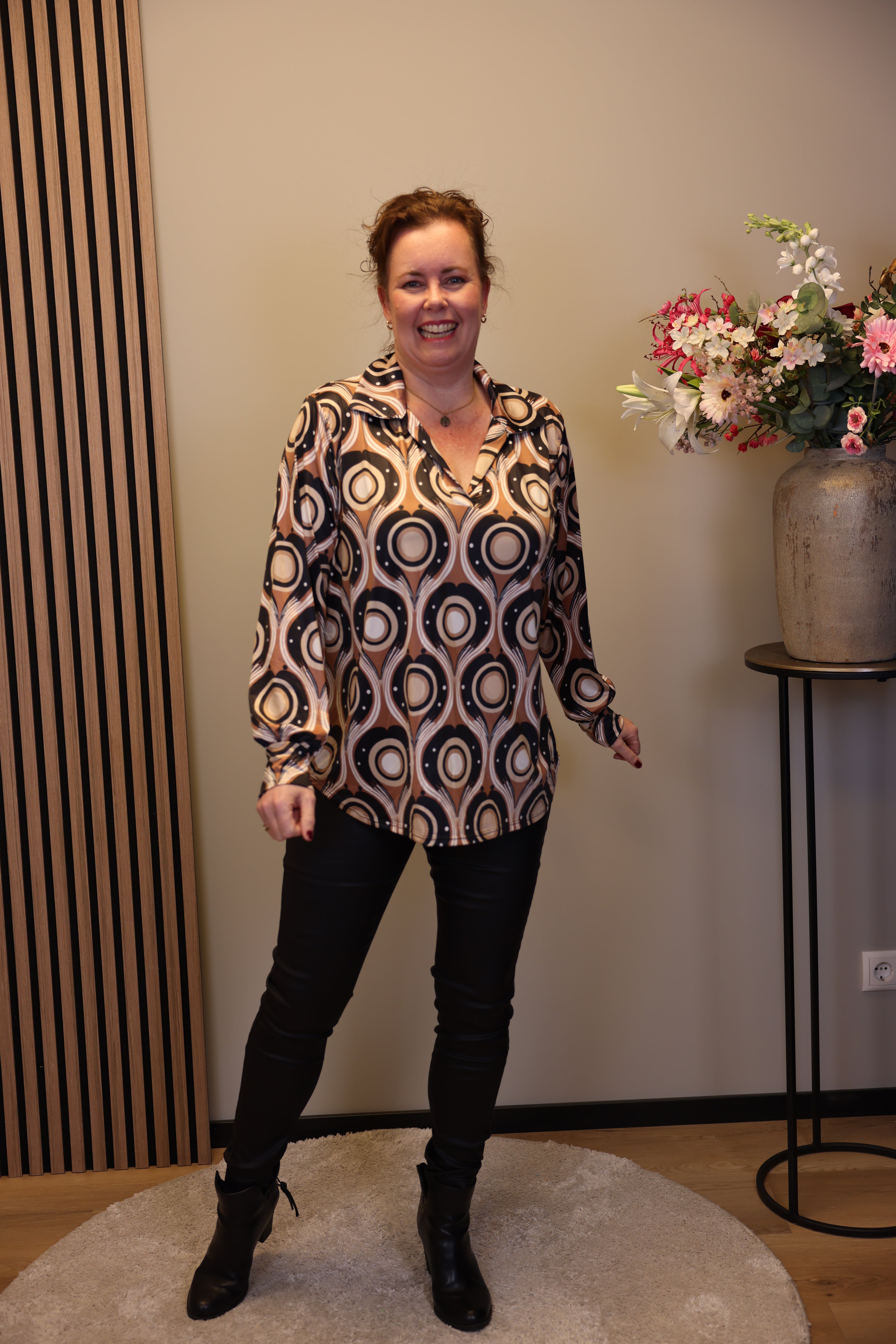 Rafaela | Blouse zwart met kraagje 38 t/m 48