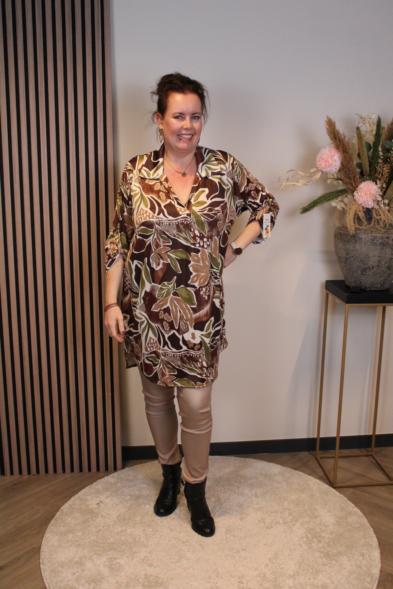 Helene | tuniek bruin met kraagje 38 t/m 48