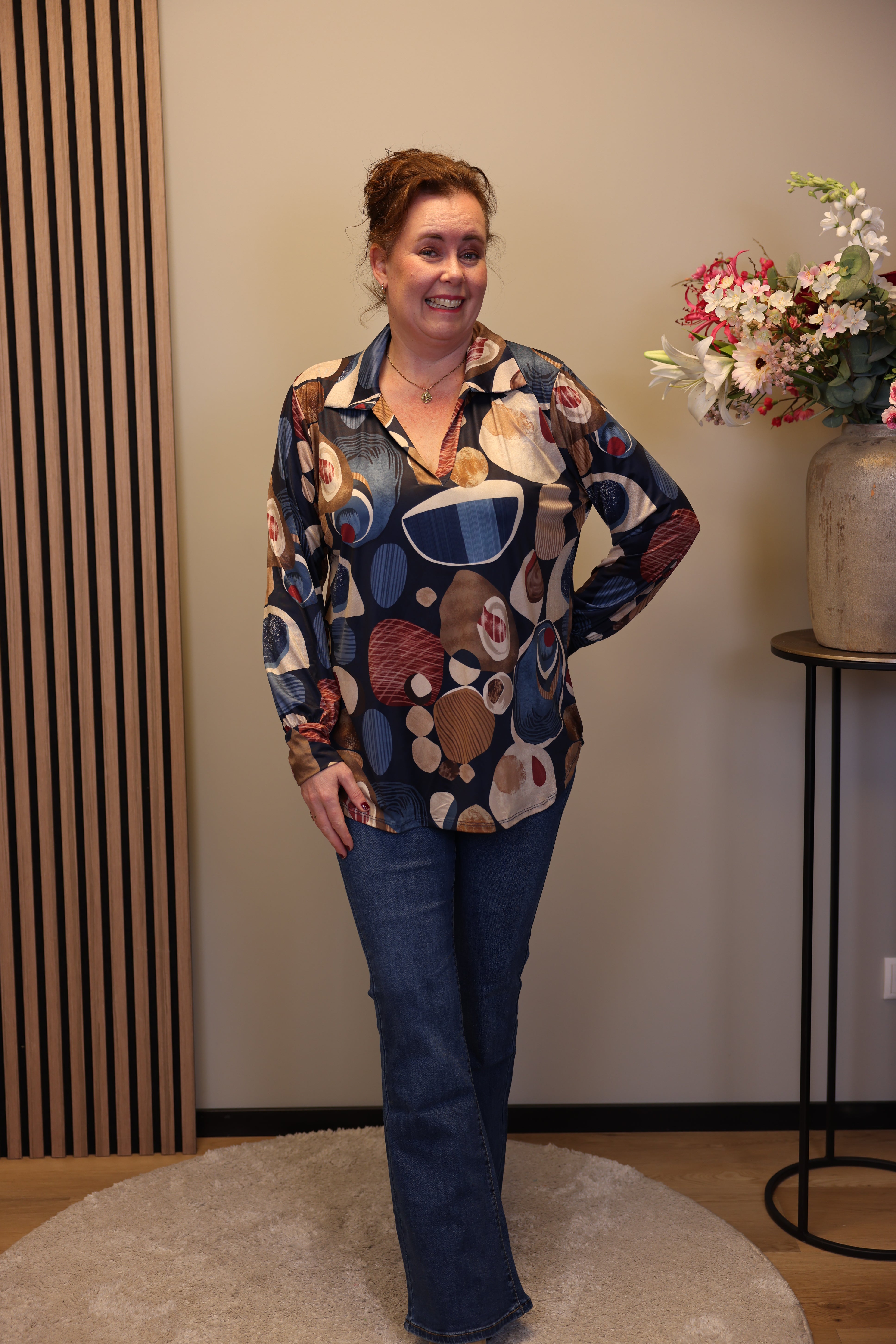 Giulia | Blouse donker blauw met kraagje 38 t/m 48