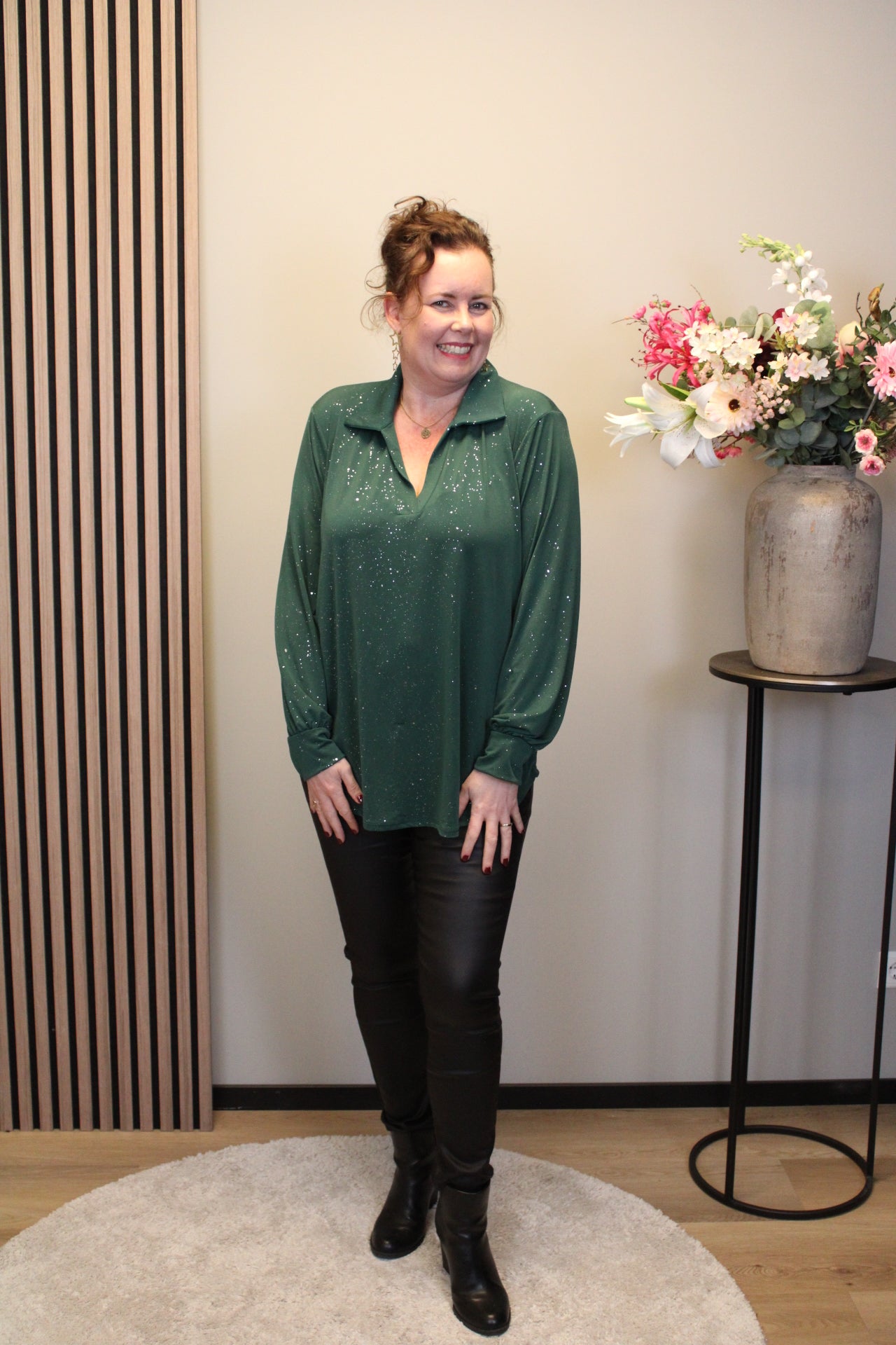 Luna | Glitter blouse fles groen met kraagje