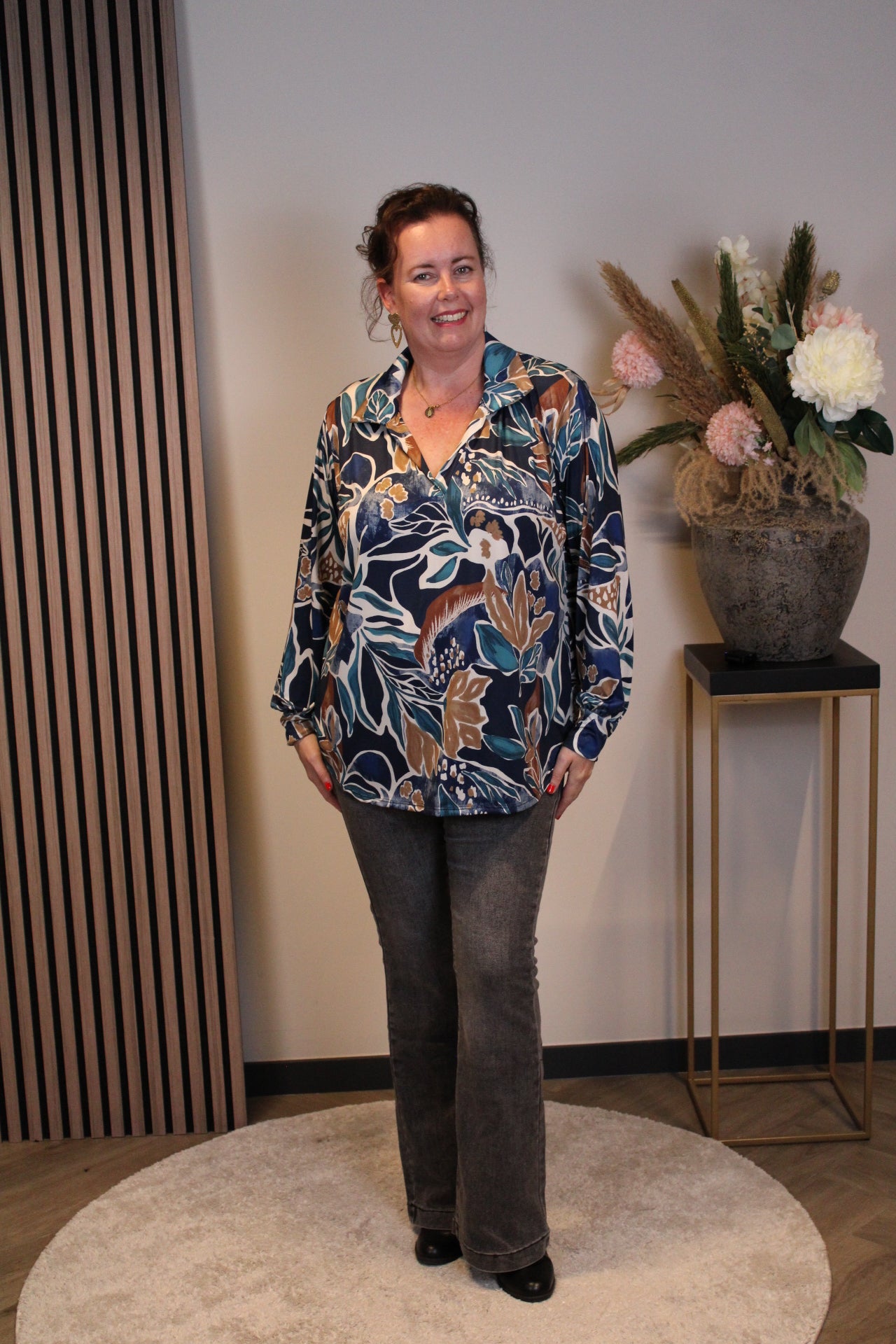 Ivanna | Blouse blauw met kraagje 38 t/m 48