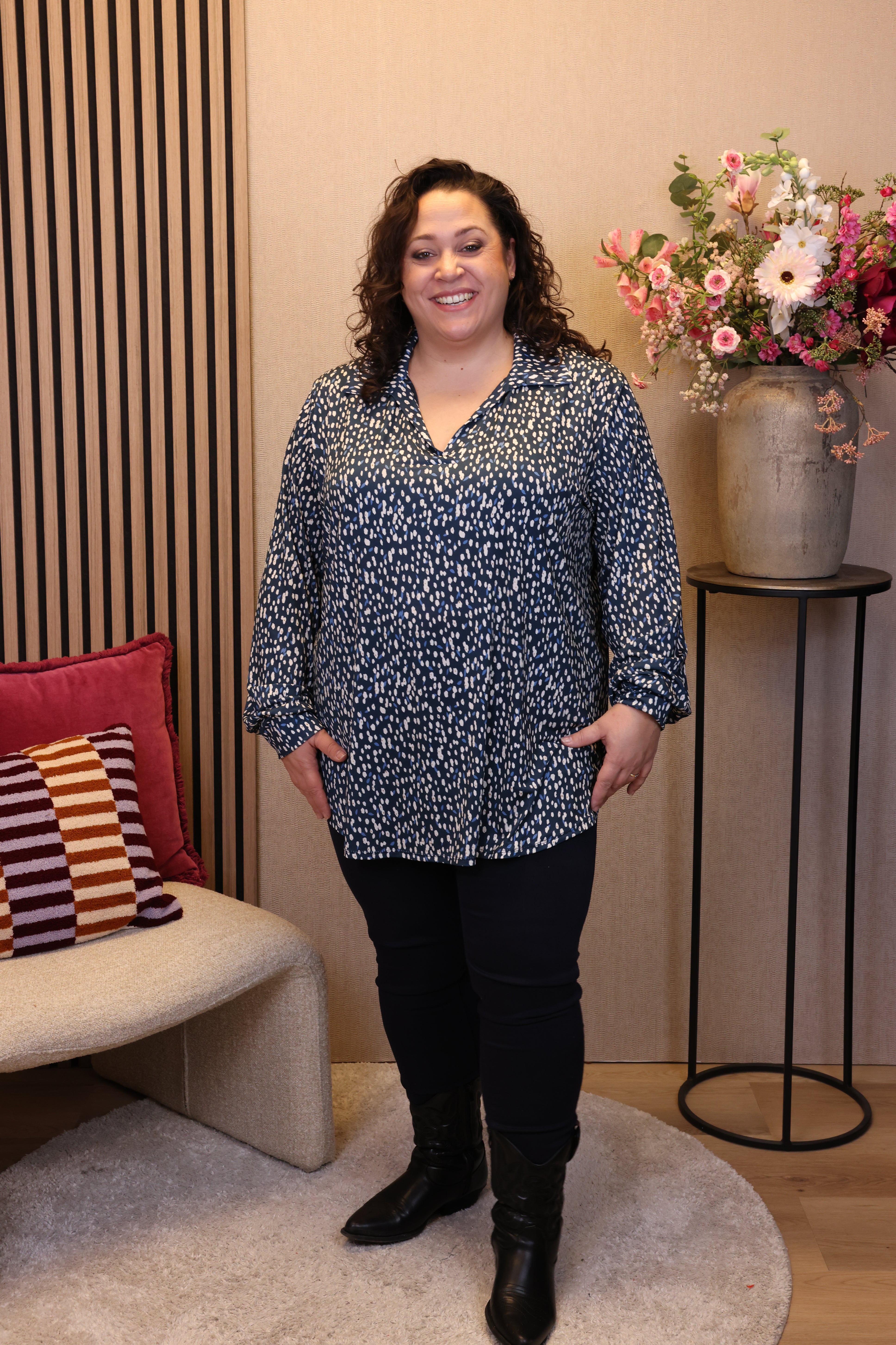 Vianne | Blouse blauw met kraagje
