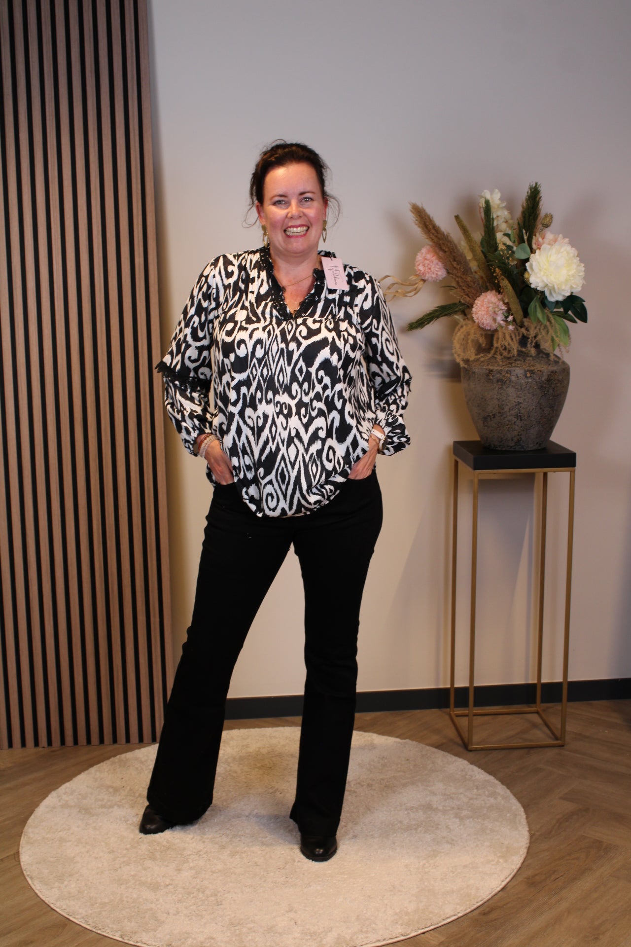 Dominique zwart | Flared Jeans 38 - 48