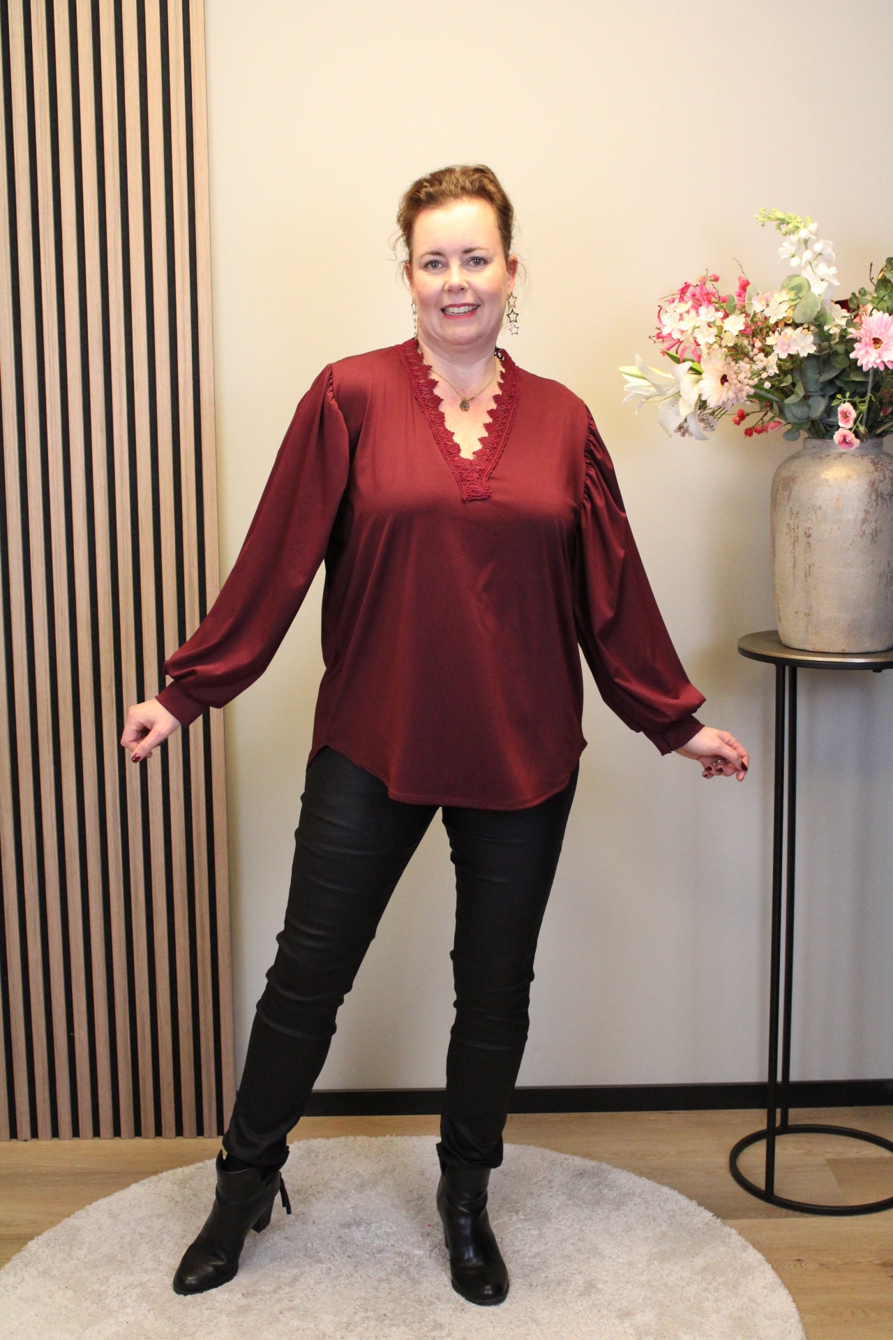 Yvonne | Top bordeaux lange mouw 46 t/m 50