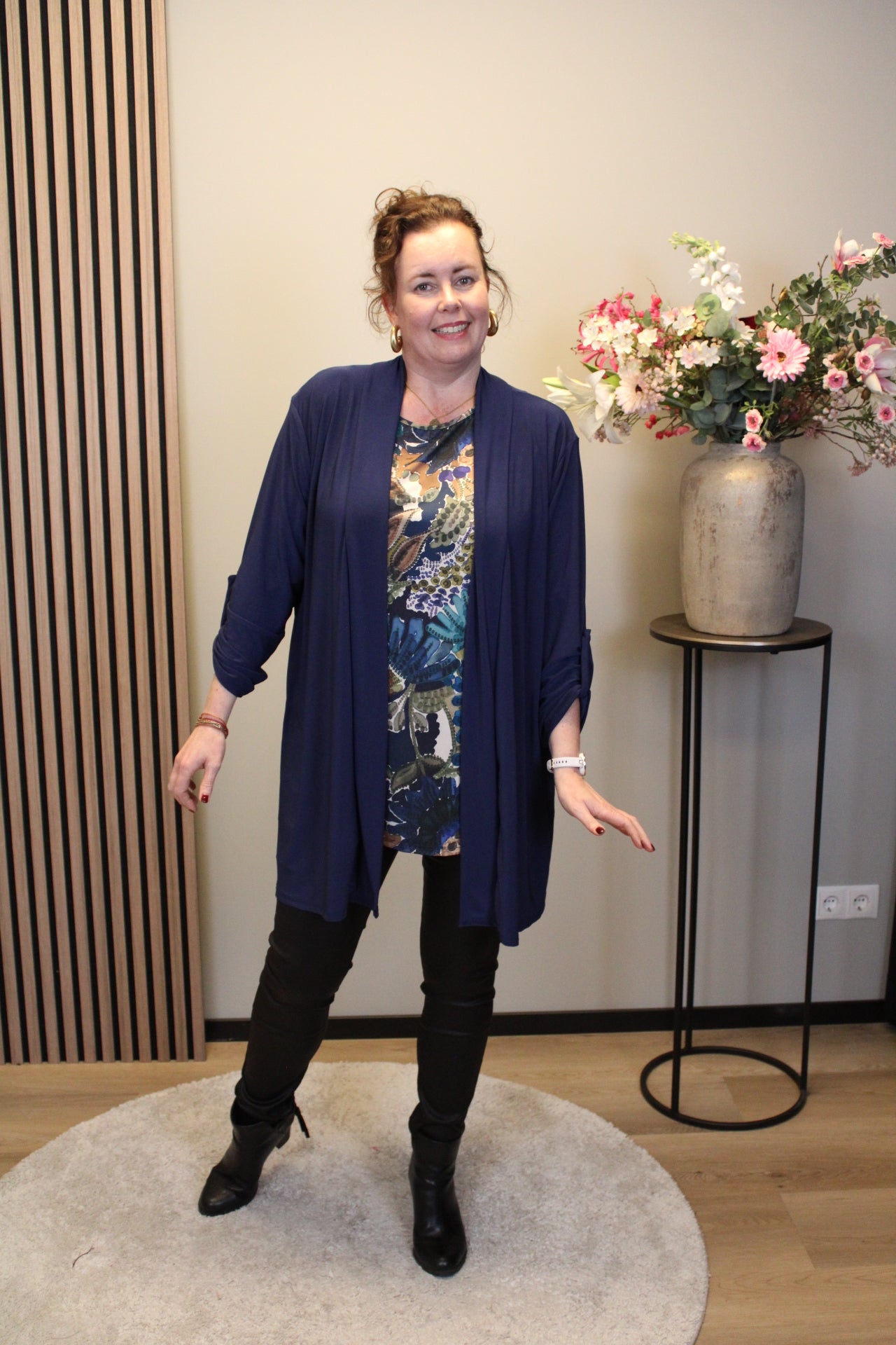 Nienke | Dun vestje kort navy 48 t/m 52